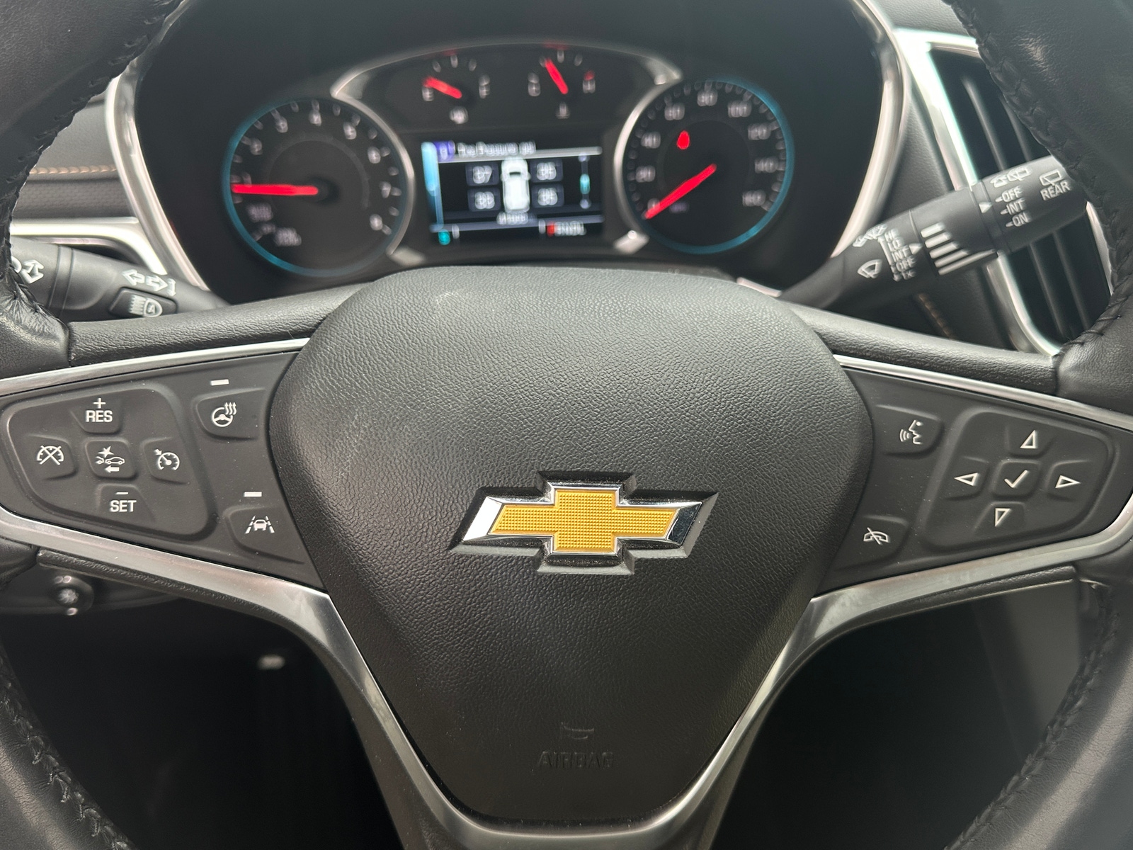 Thumbnail: 2018 Chevrolet Equinox - 4