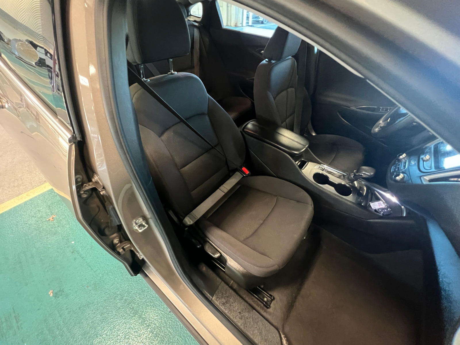 Thumbnail: 2023 Chevrolet Malibu - 2