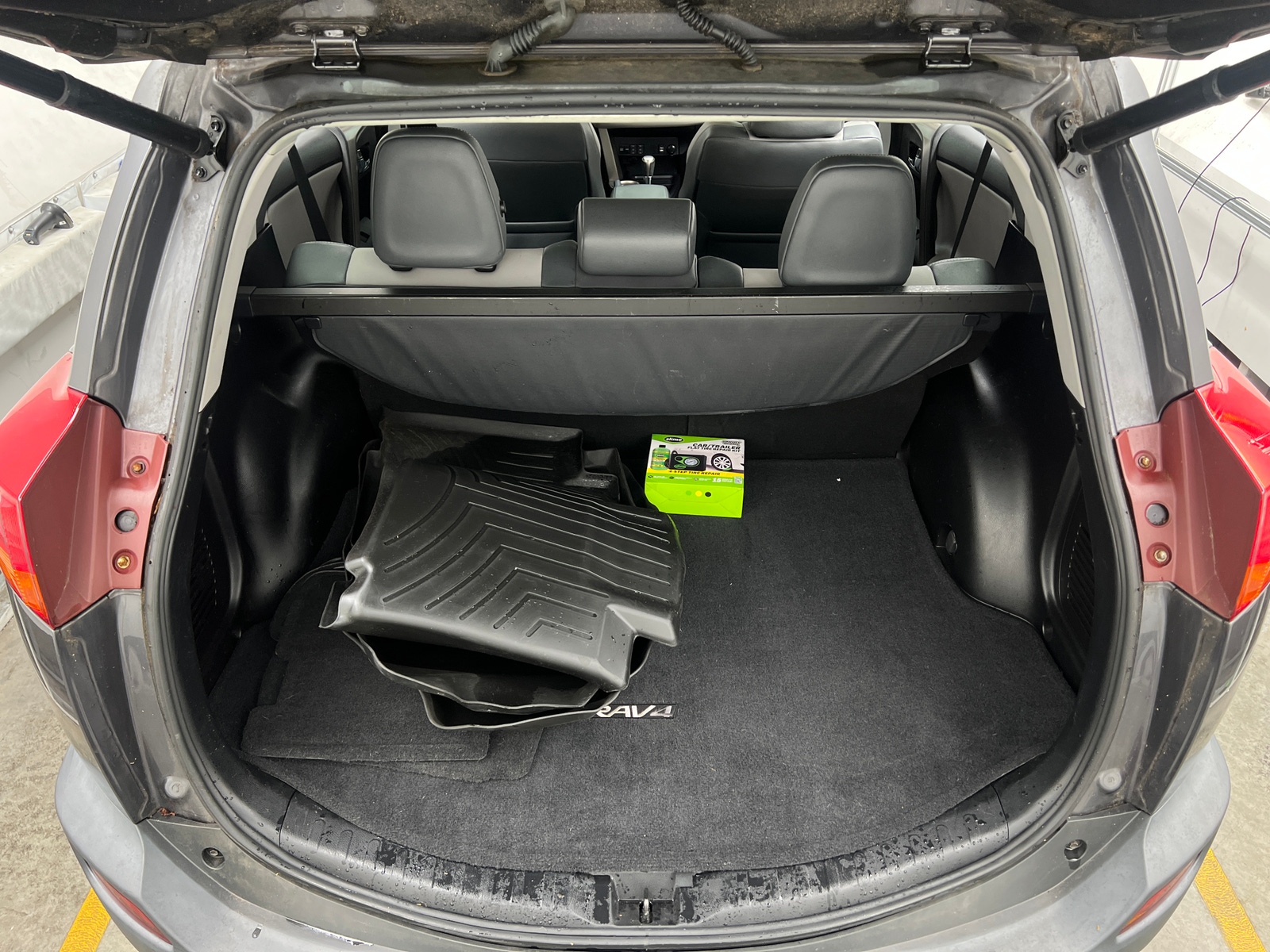 Thumbnail: 2015 Toyota RAV4 - 6