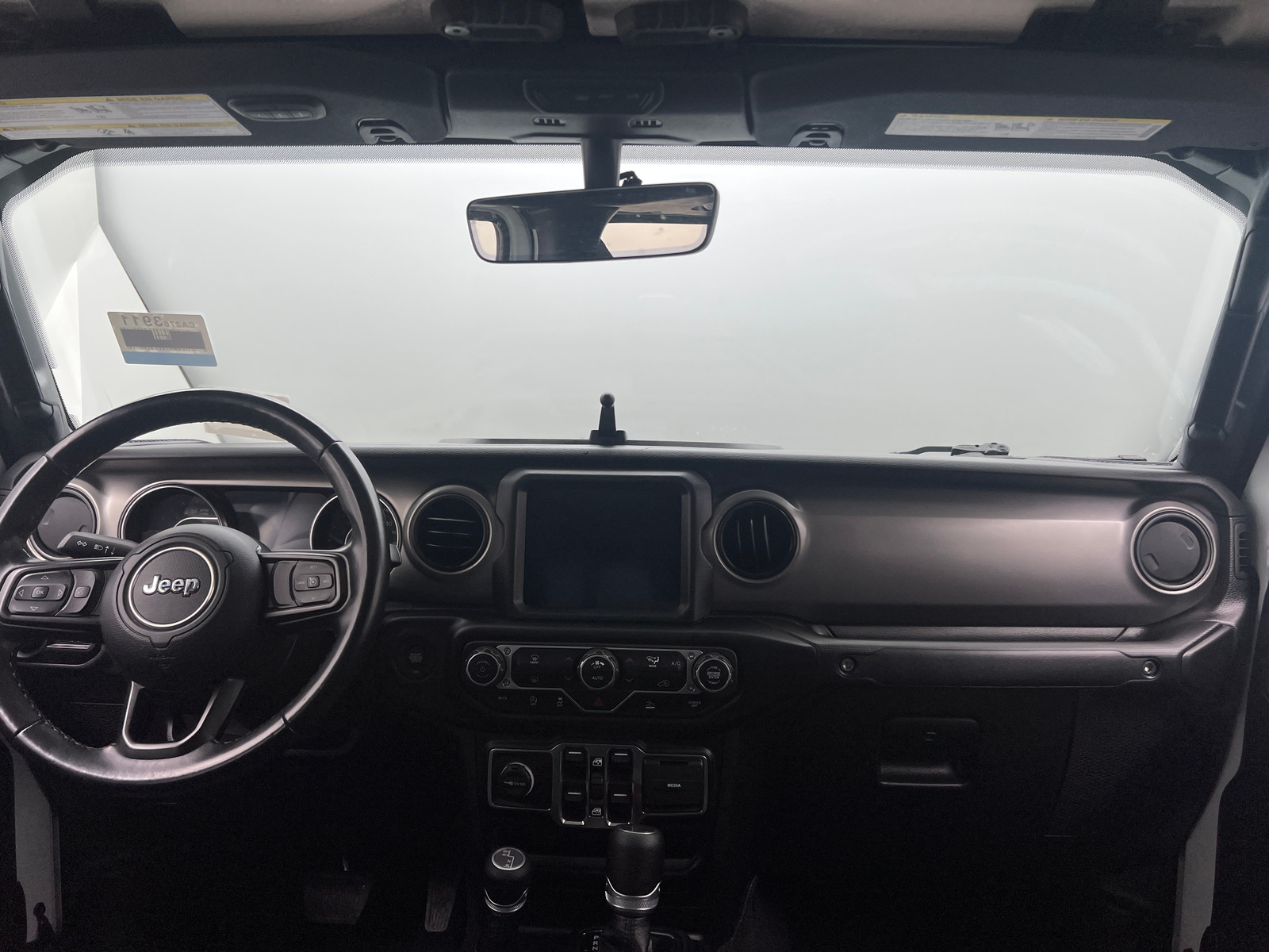 Thumbnail: 2021 Jeep Gladiator - 3