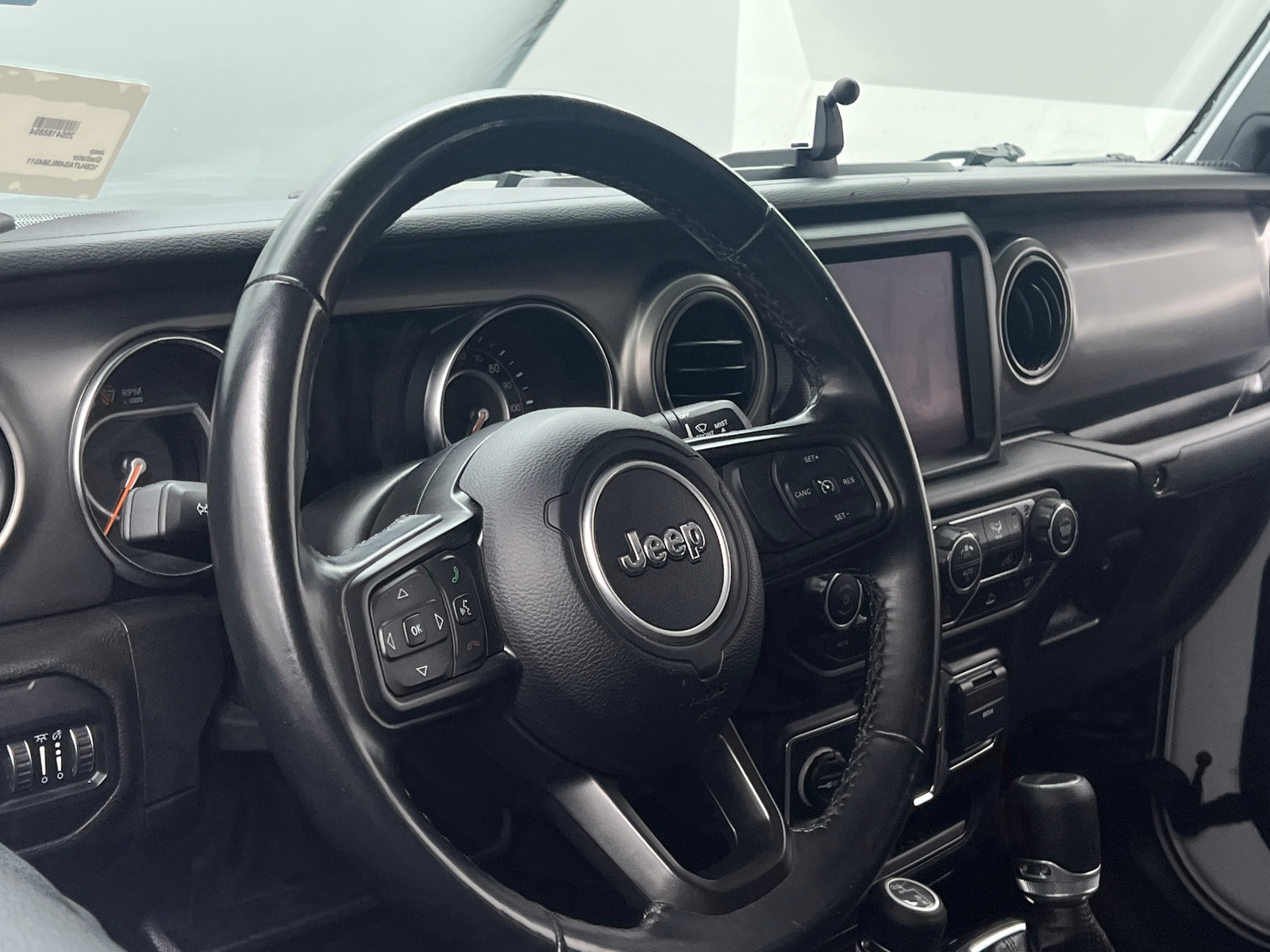 Thumbnail: 2021 Jeep Gladiator - 5