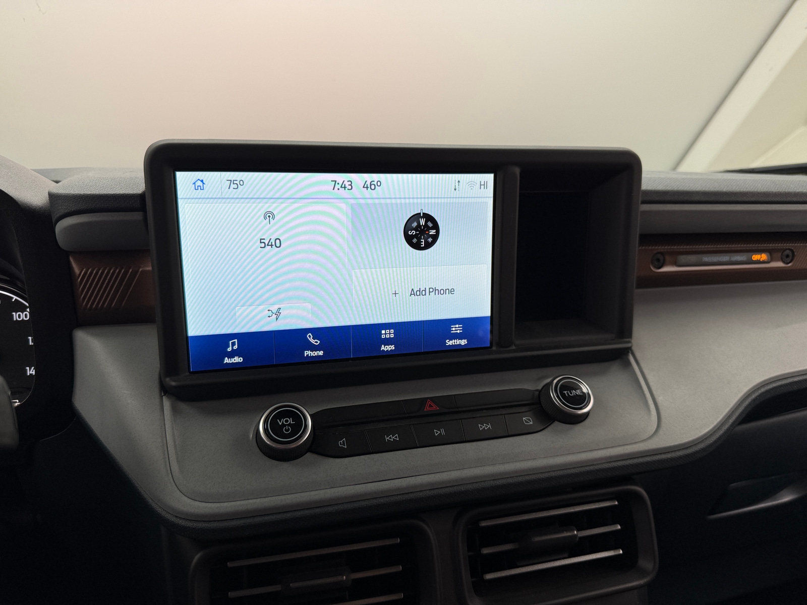 Thumbnail: 2022 Ford Maverick - 4