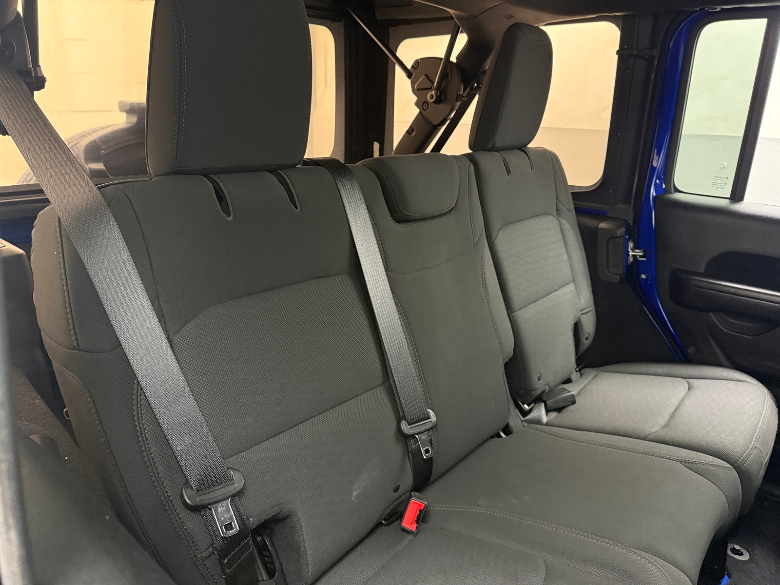 Thumbnail: 2018 Jeep Wrangler - 6