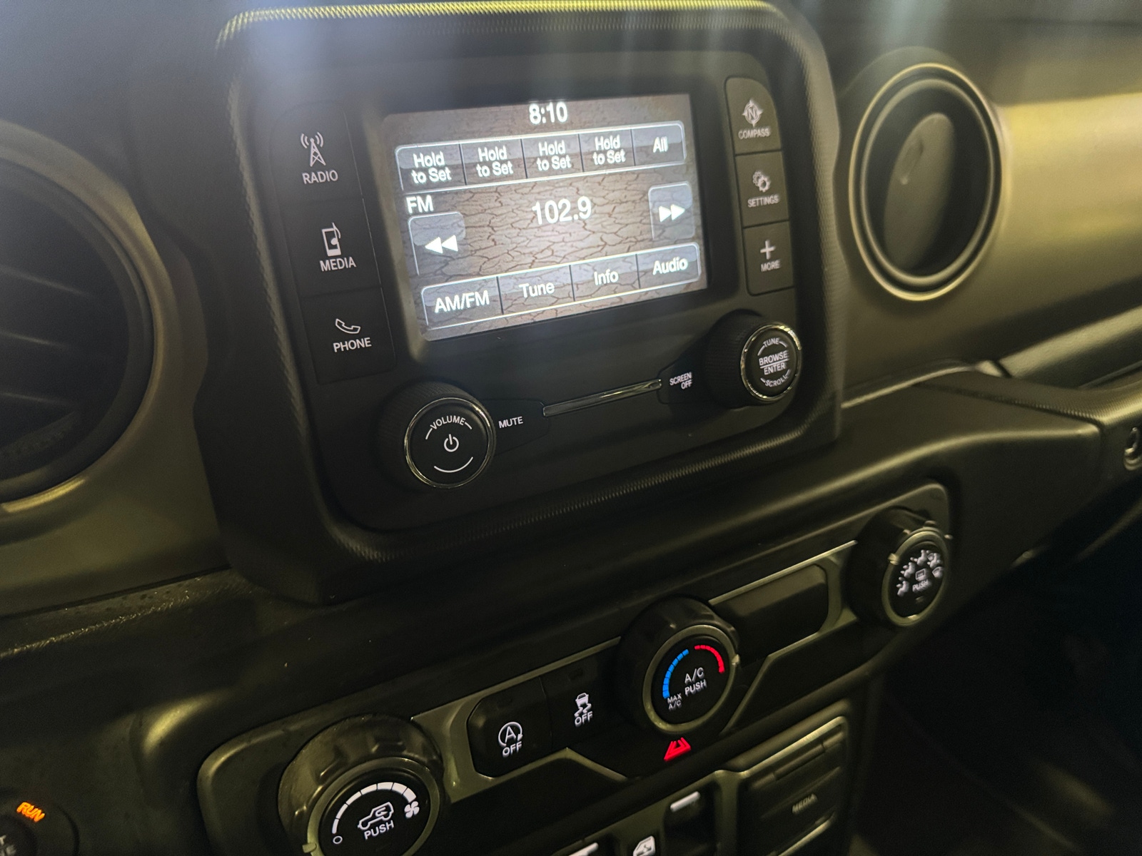 Thumbnail: 2018 Jeep Wrangler - 4