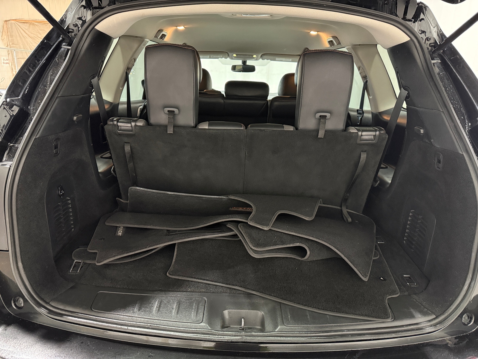 Thumbnail: 2020 Nissan Pathfinder - 7