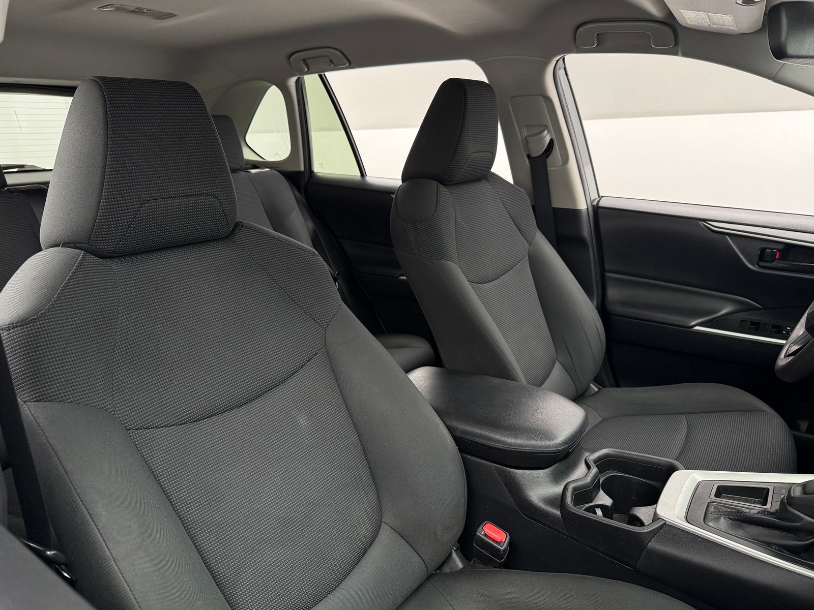 Thumbnail: 2019 Toyota RAV4 - 2