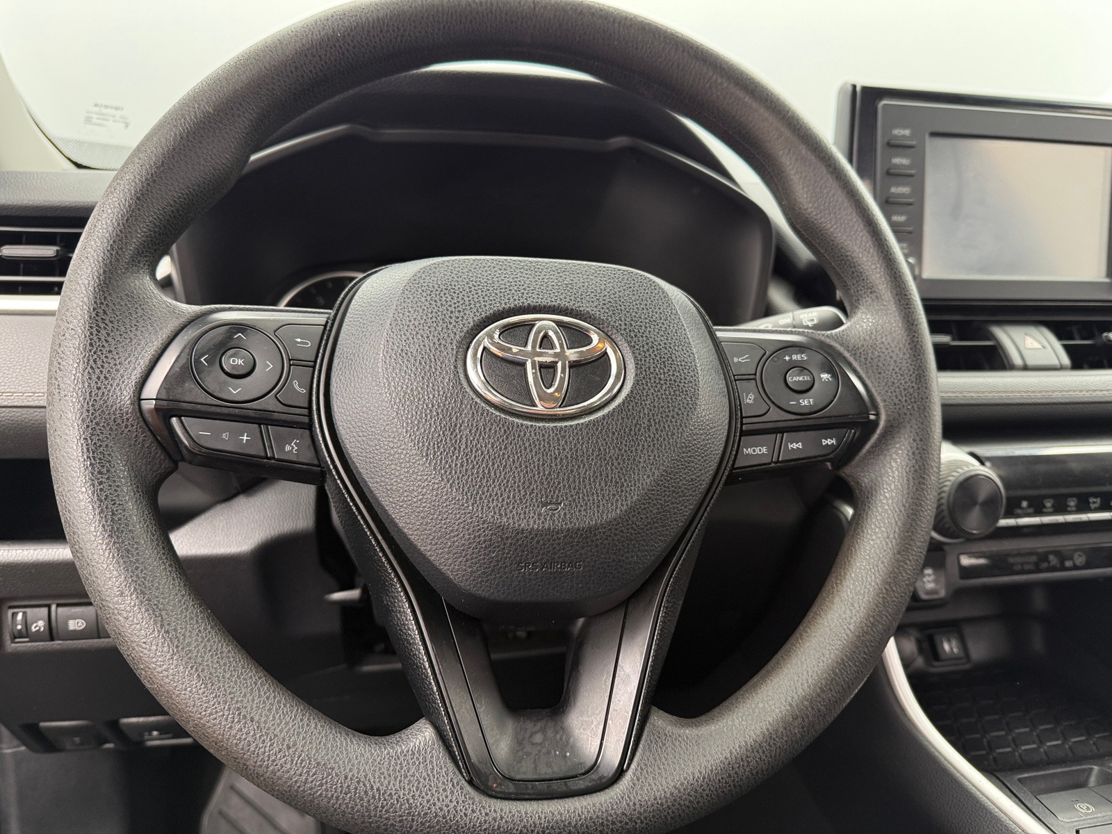 Thumbnail: 2019 Toyota RAV4 - 5