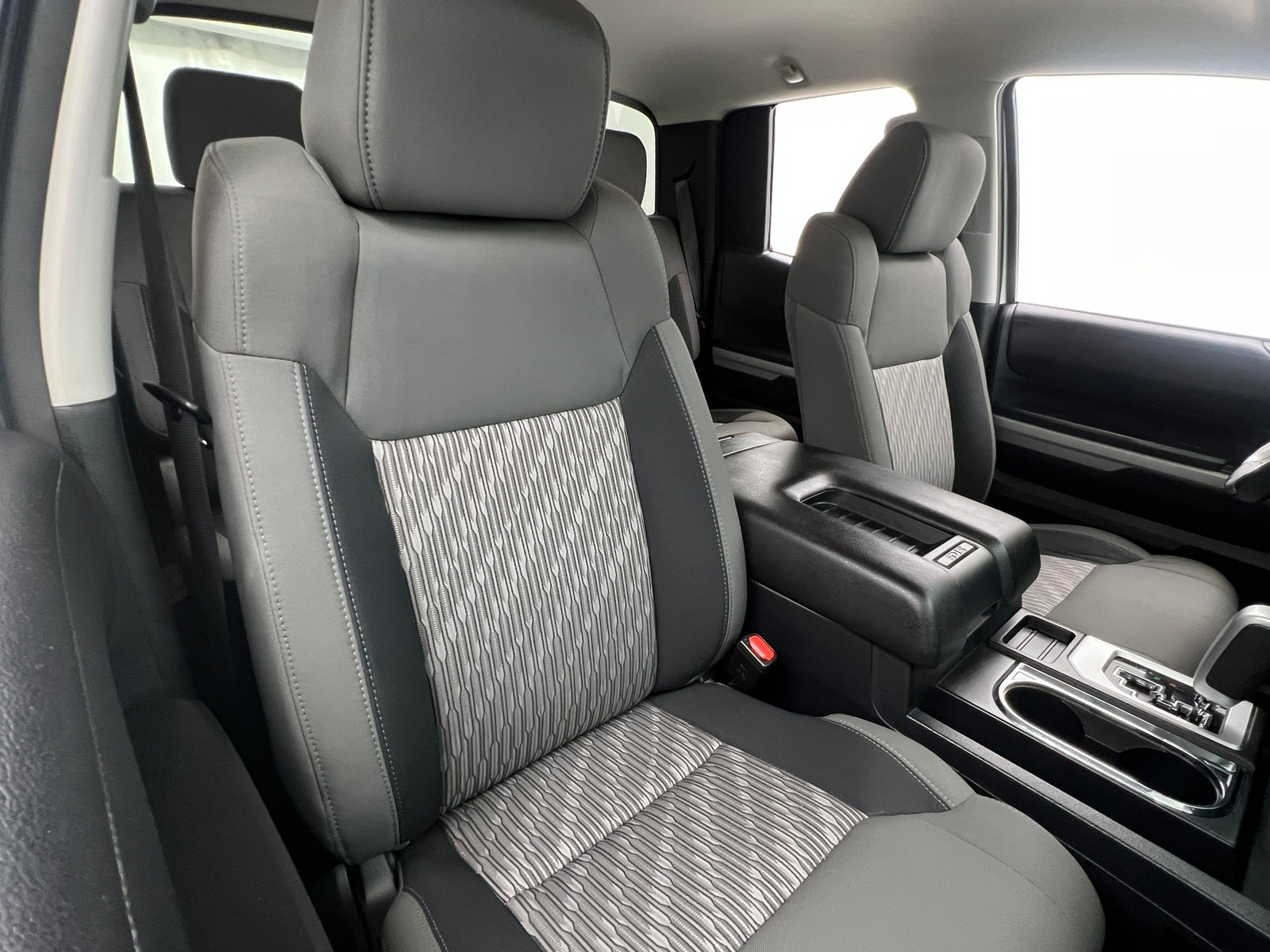 Thumbnail: 2020 Toyota Tundra - 2