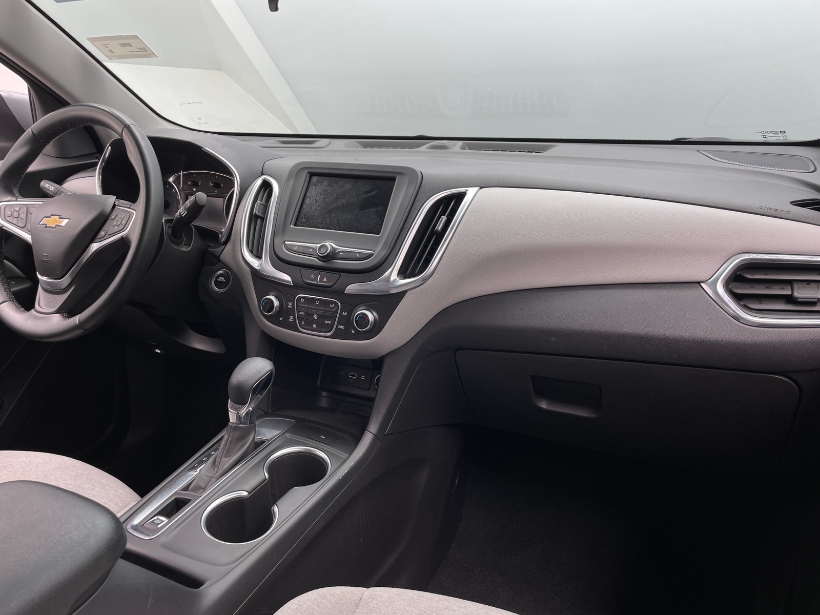 Thumbnail: 2024 Chevrolet Equinox - 3