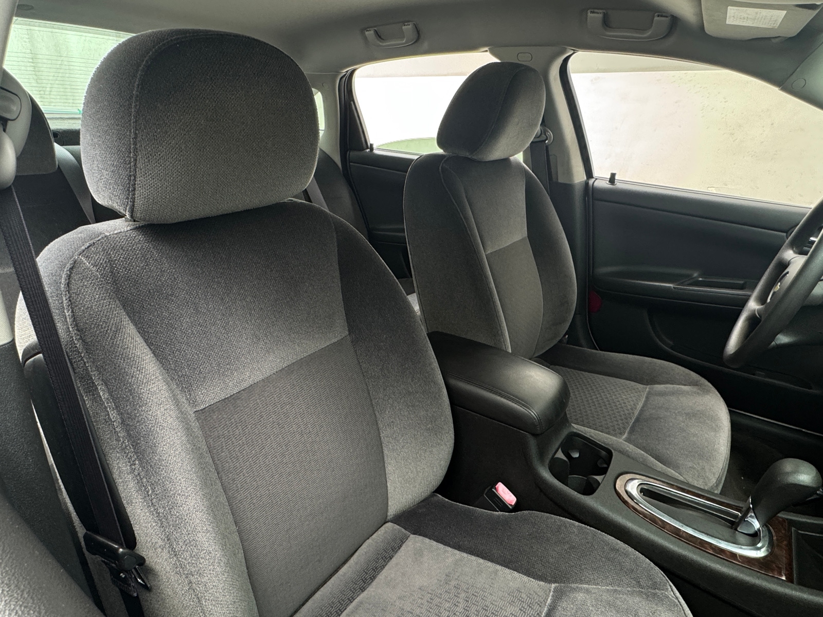 Thumbnail: 2014 Chevrolet Impala - 2