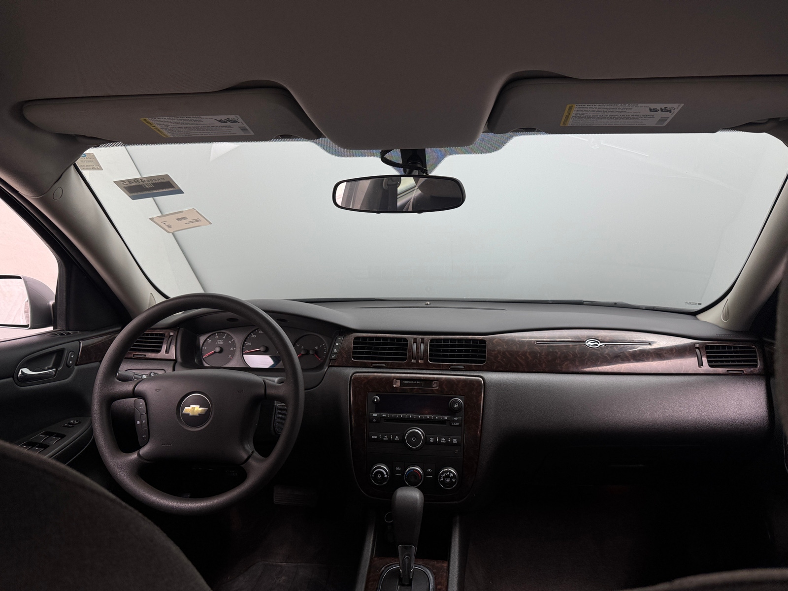 Thumbnail: 2014 Chevrolet Impala - 3