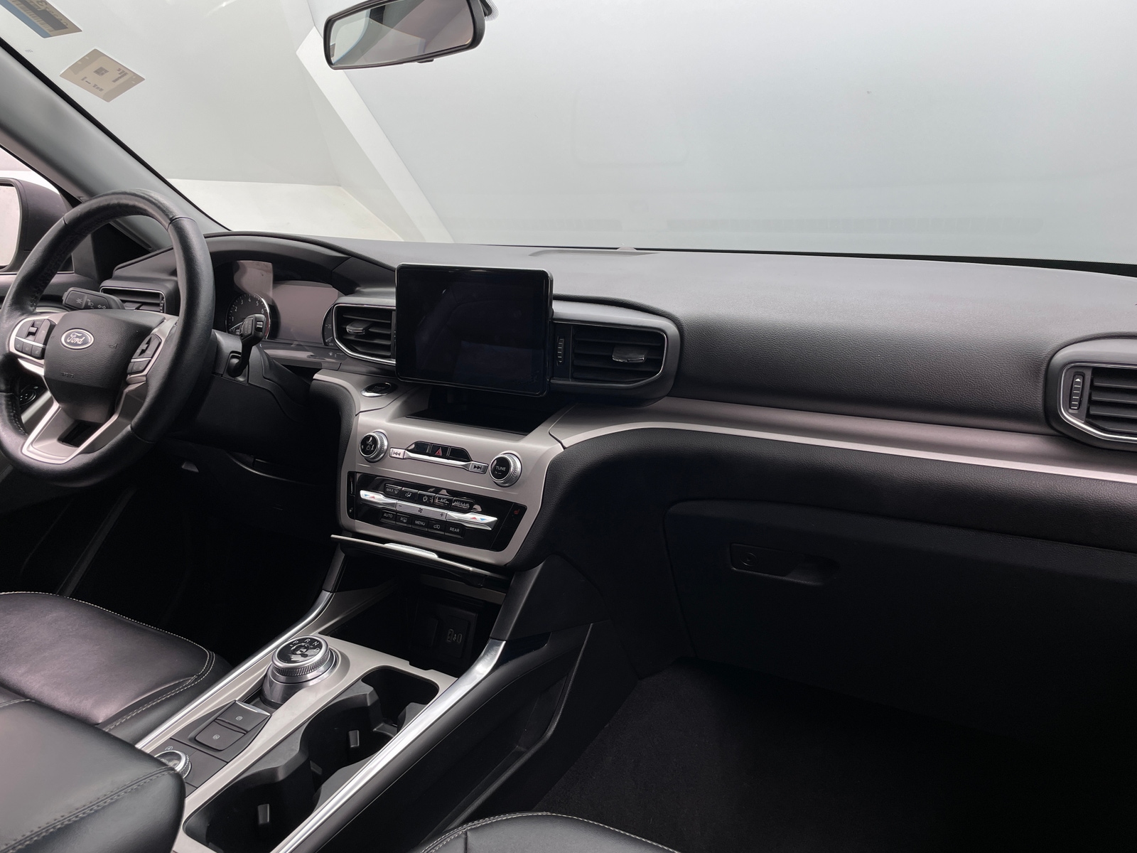 Thumbnail: 2023 Ford Explorer - 3