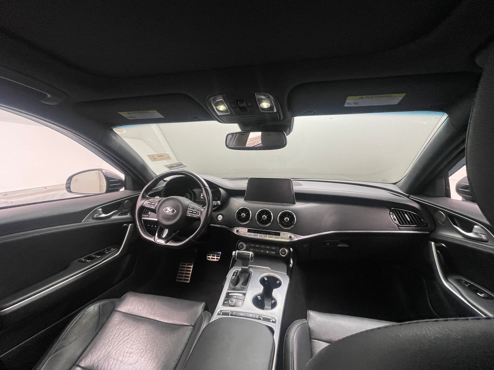 Thumbnail: 2019 Kia Stinger - 2