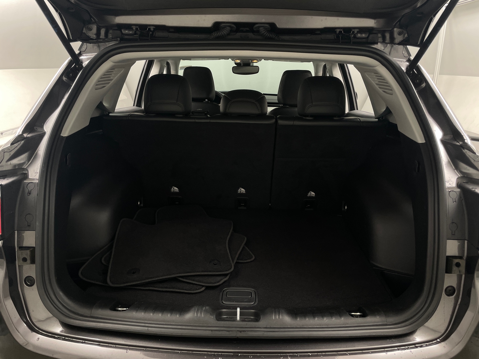 Thumbnail: 2022 Jeep Compass - 6