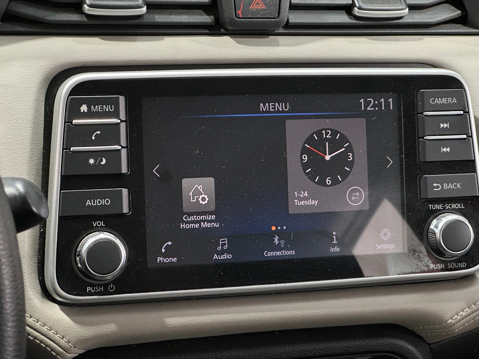 Thumbnail: 2020 Nissan Versa - 4