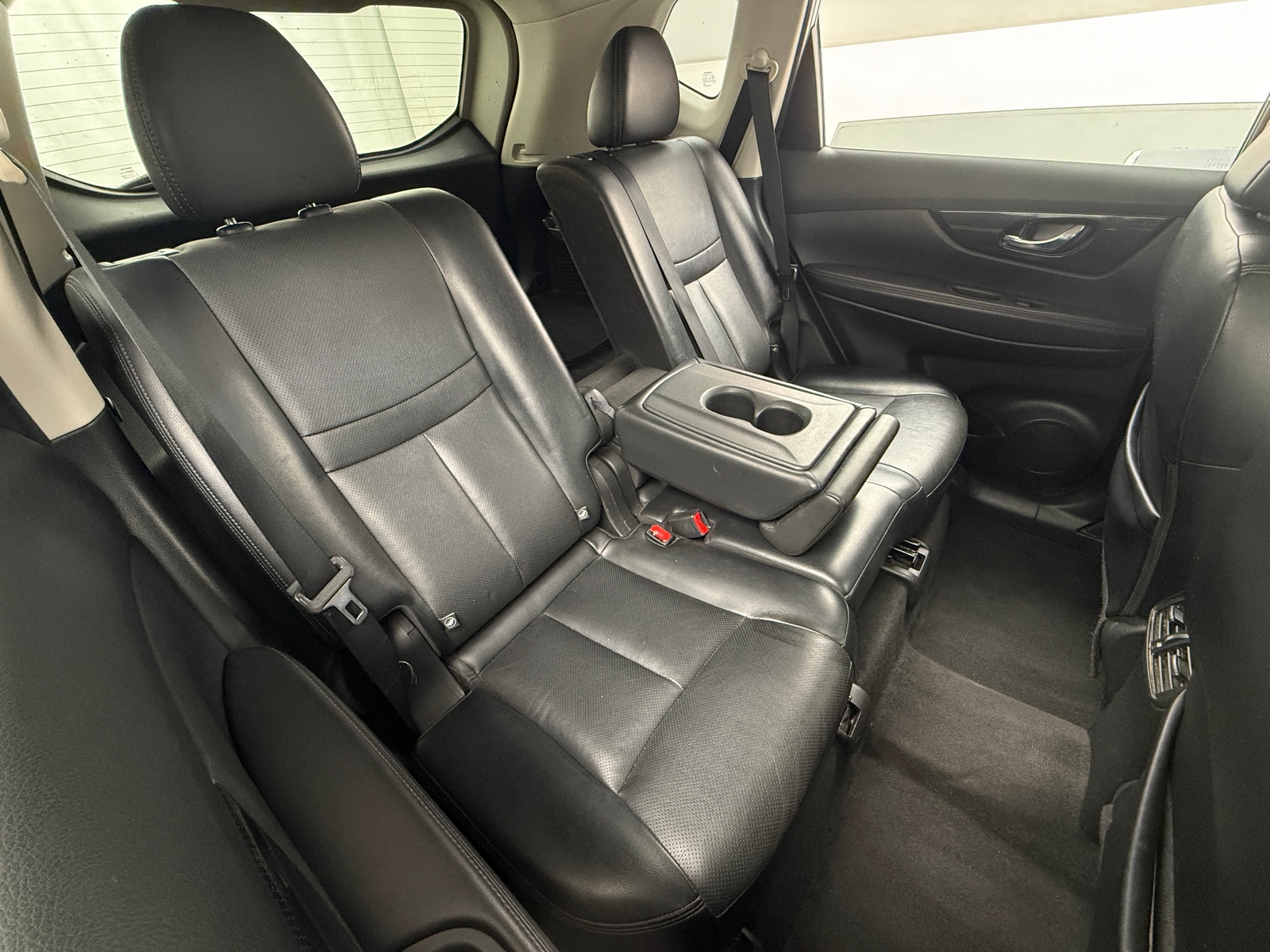 Thumbnail: 2018 Nissan Rogue - 5