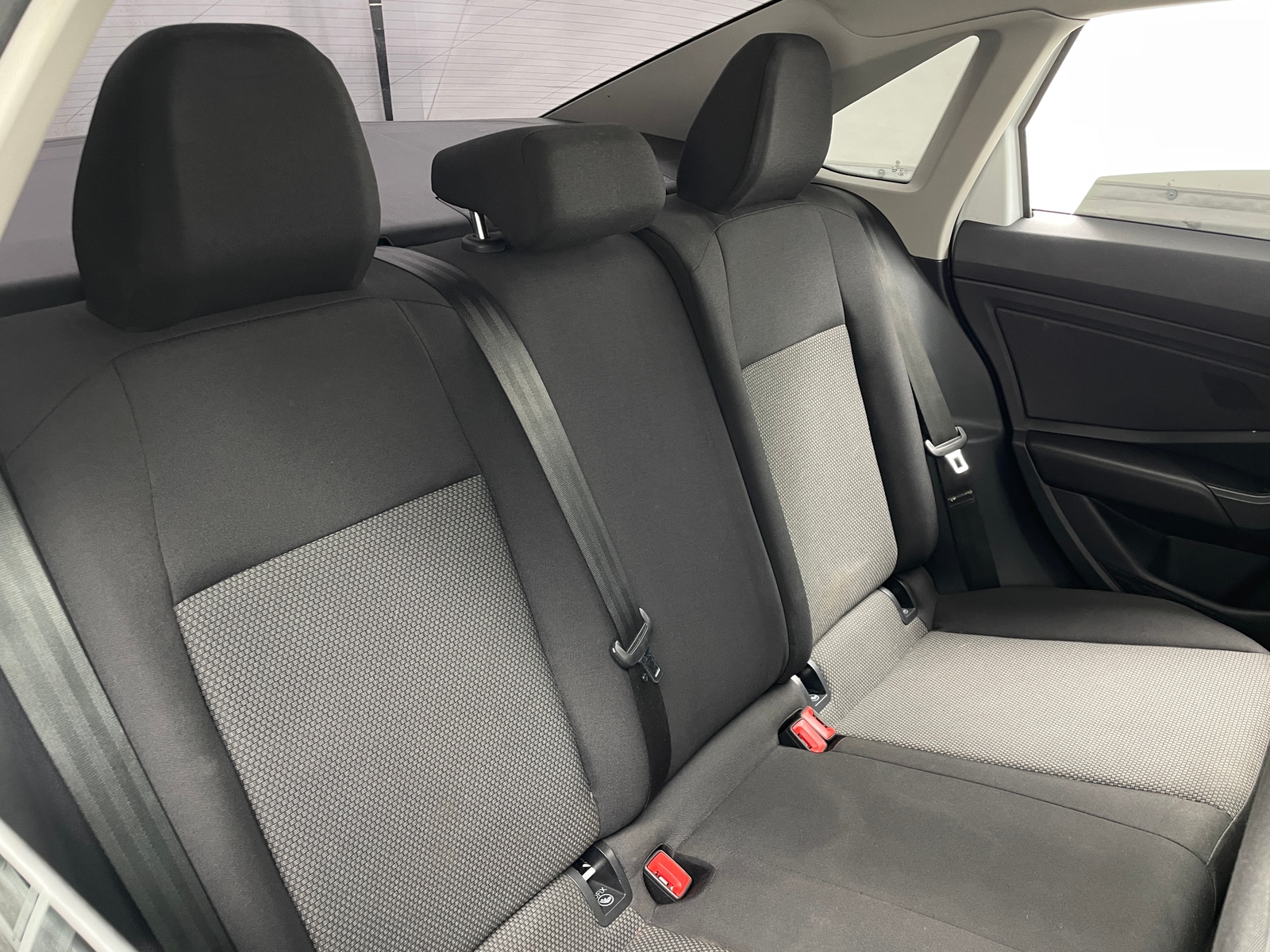 Thumbnail: 2019 Volkswagen Jetta - 6