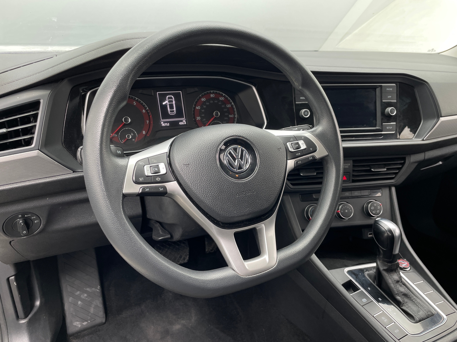 Thumbnail: 2019 Volkswagen Jetta - 5