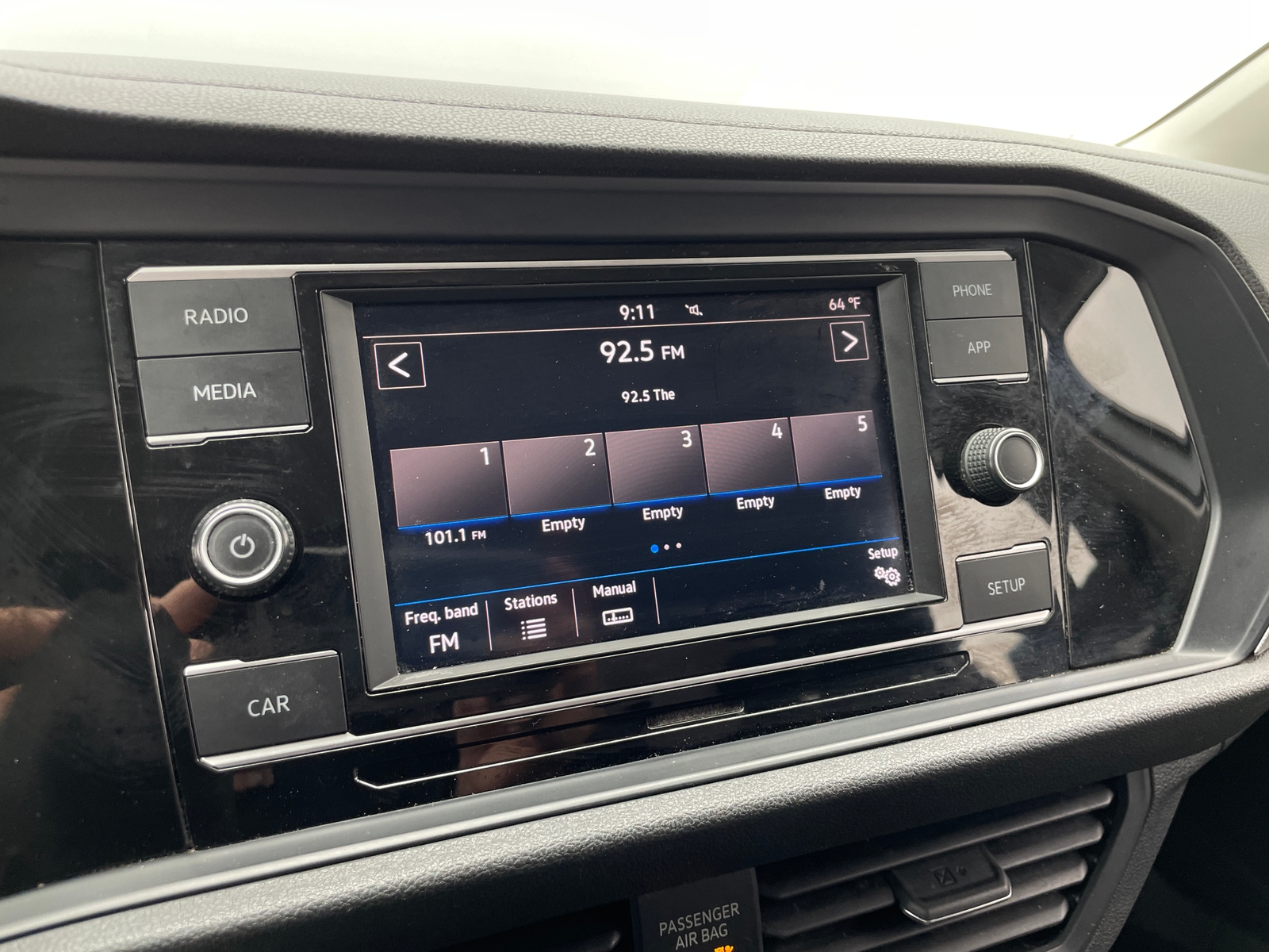 Thumbnail: 2019 Volkswagen Jetta - 4