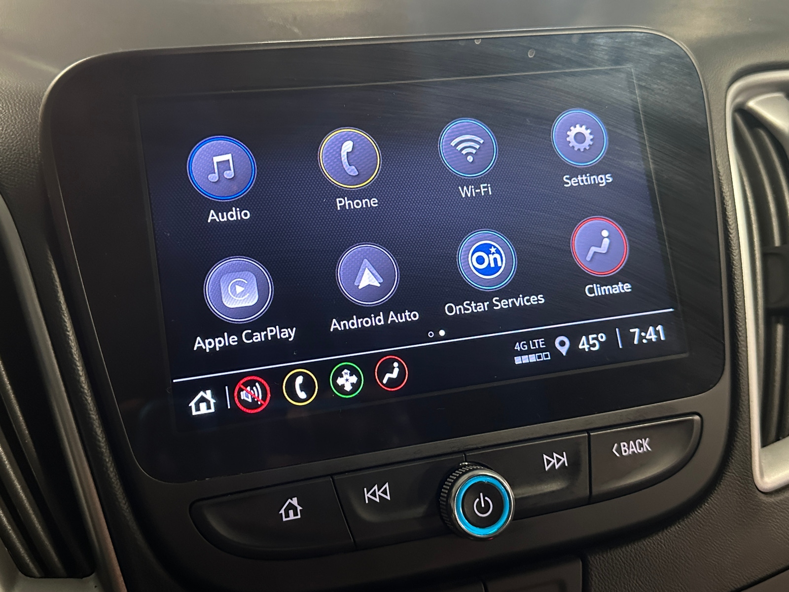 Thumbnail: 2023 Chevrolet Malibu - 4