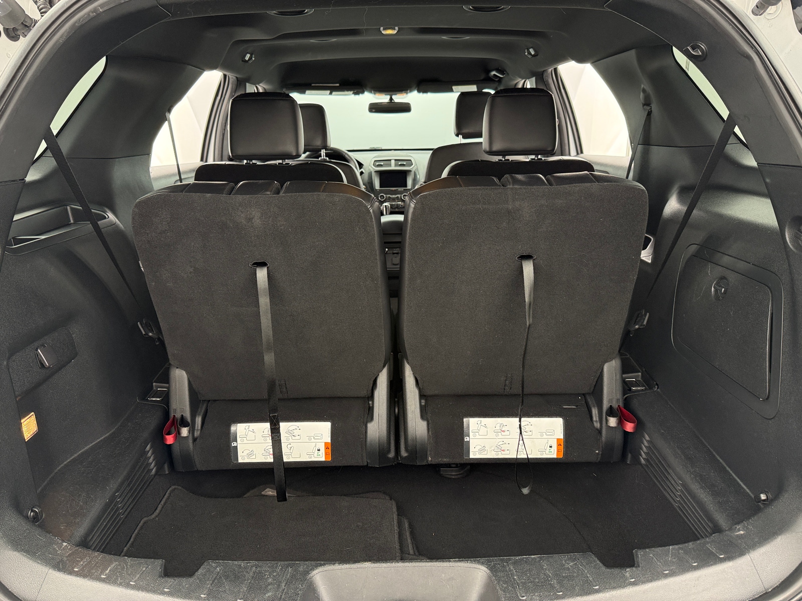 Thumbnail: 2019 Ford Explorer - 6