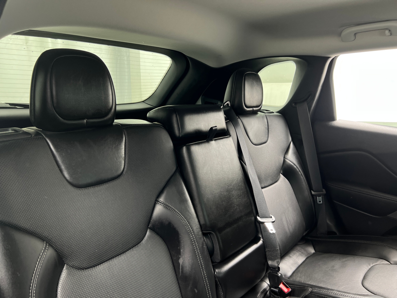 Thumbnail: 2021 Jeep Cherokee - 5