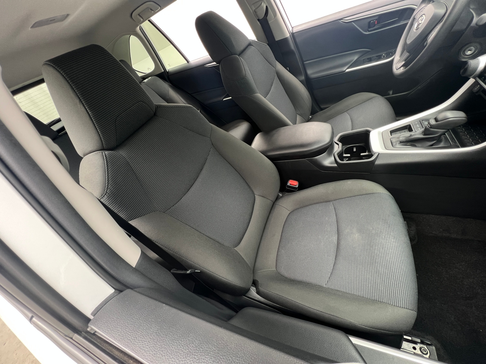 Thumbnail: 2022 Toyota RAV4 - 2