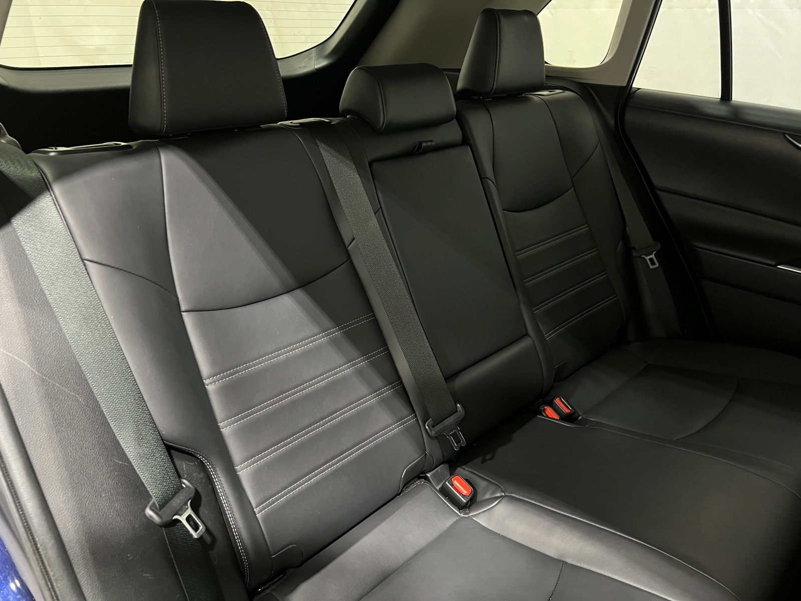 Thumbnail: 2019 Toyota RAV4 - 5