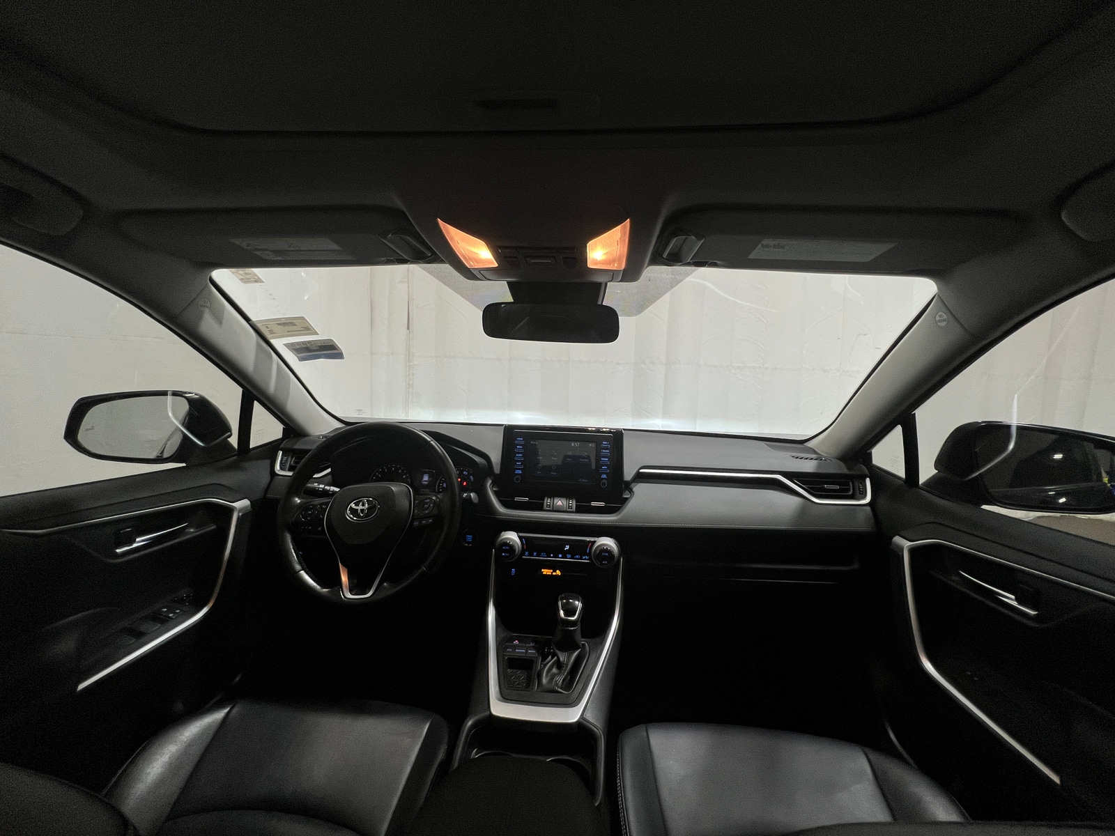 Thumbnail: 2019 Toyota RAV4 - 2