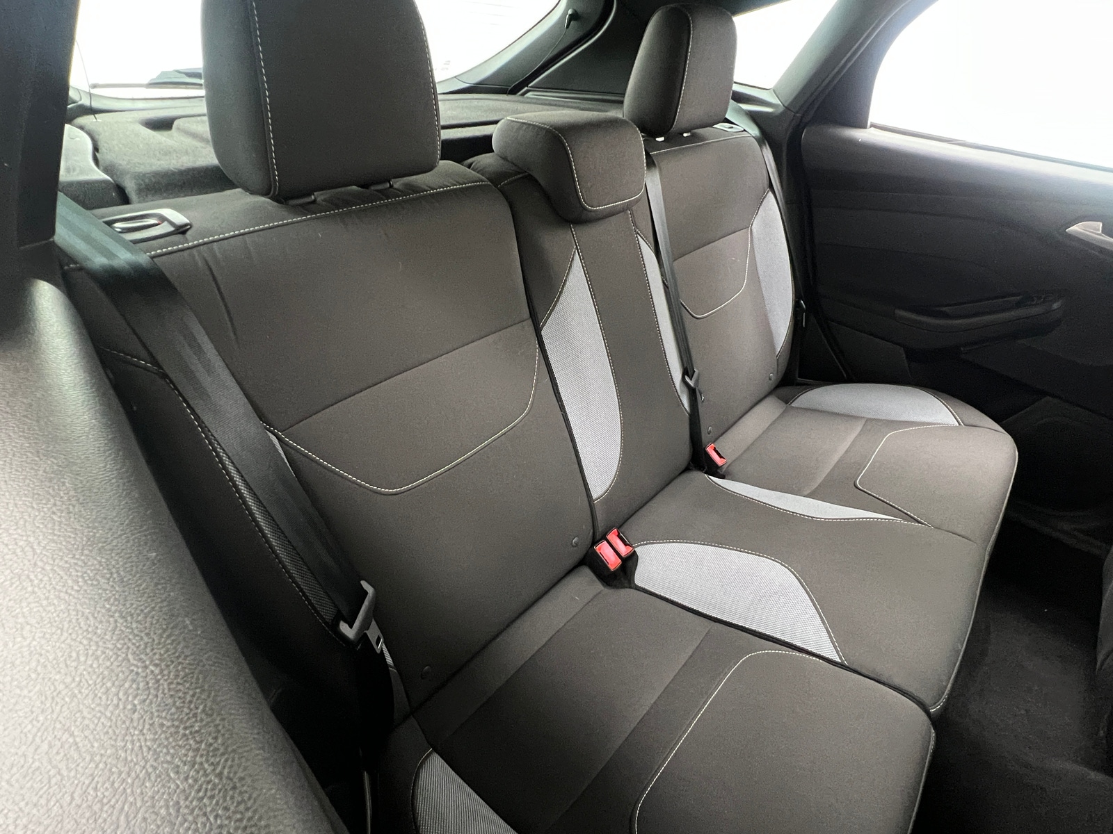 Thumbnail: 2016 Ford Focus - 6