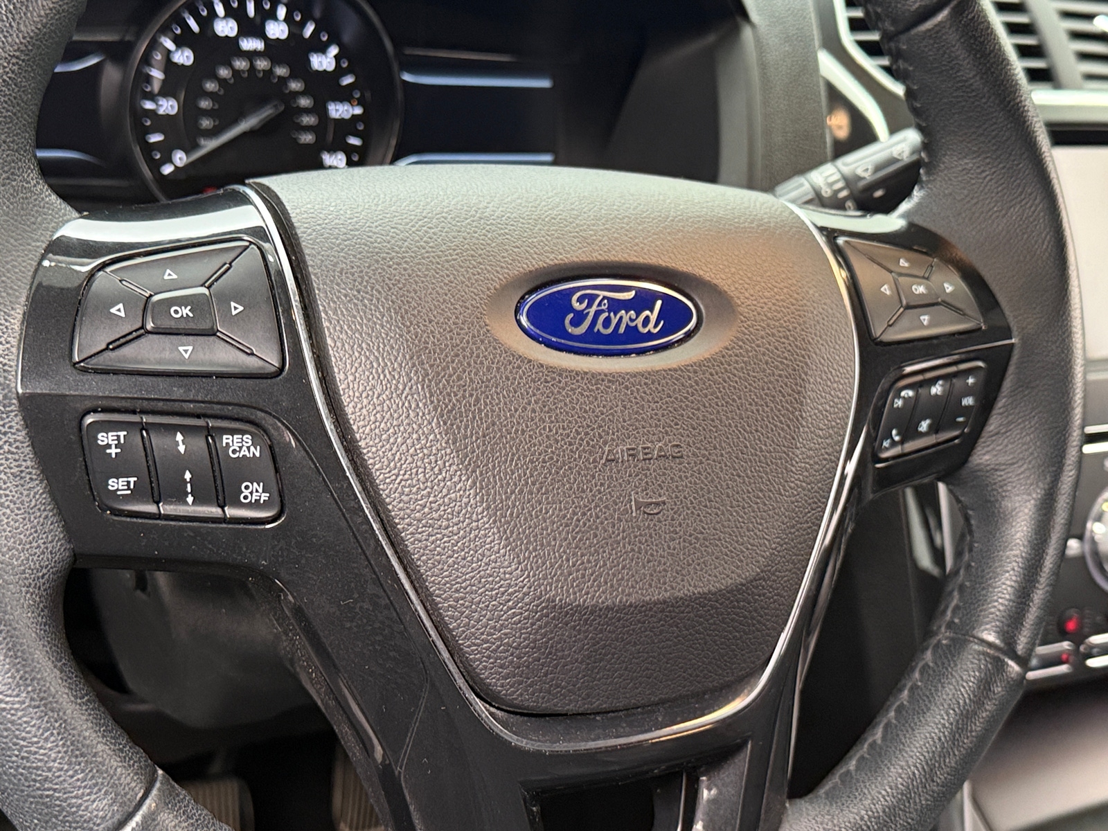 Thumbnail: 2018 Ford Explorer - 4