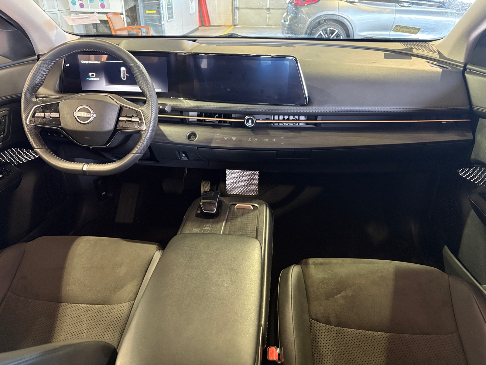 Thumbnail: 2024 Nissan Ariya - 2