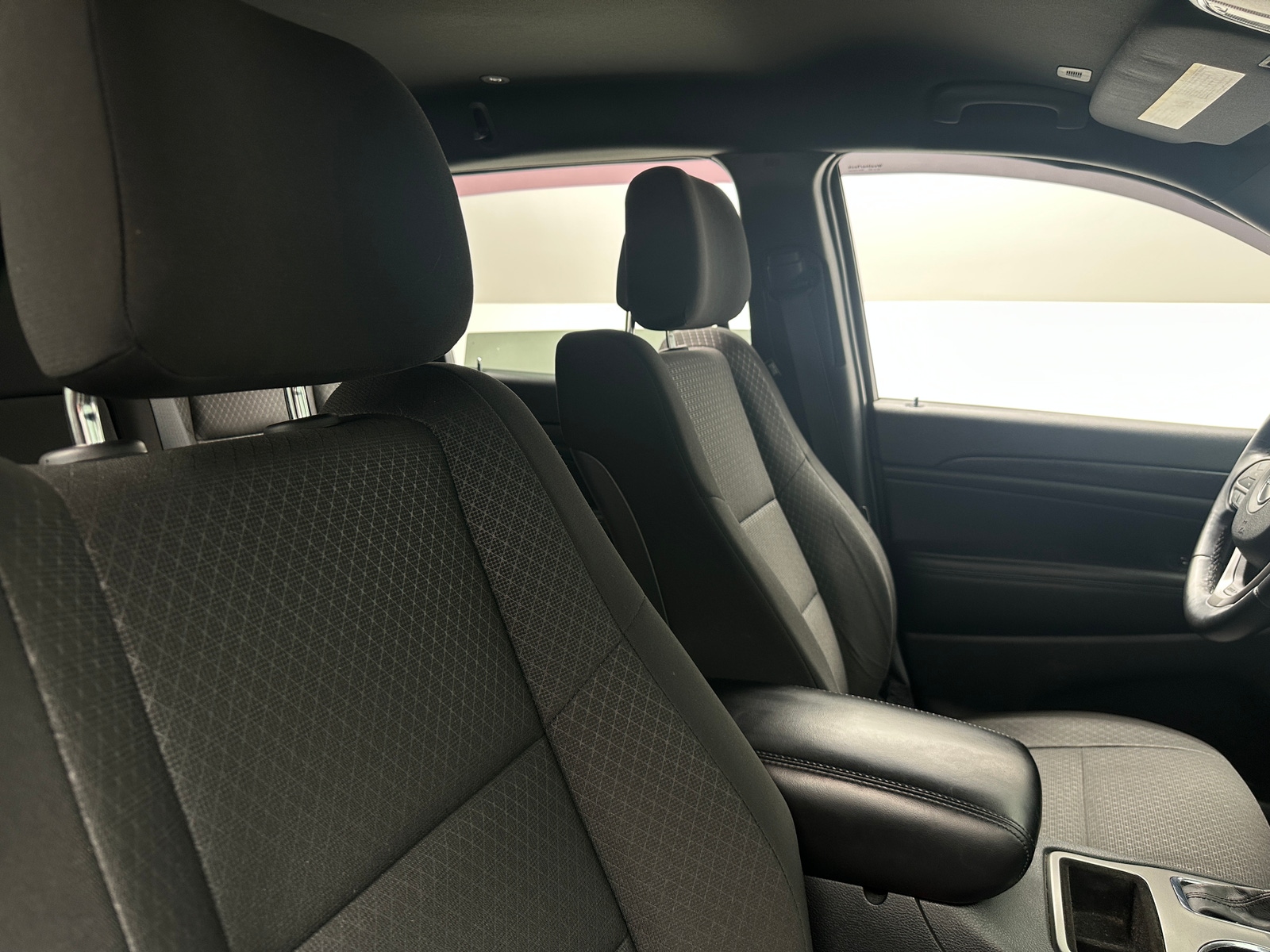 Thumbnail: 2018 Jeep Grand Cherokee - 2