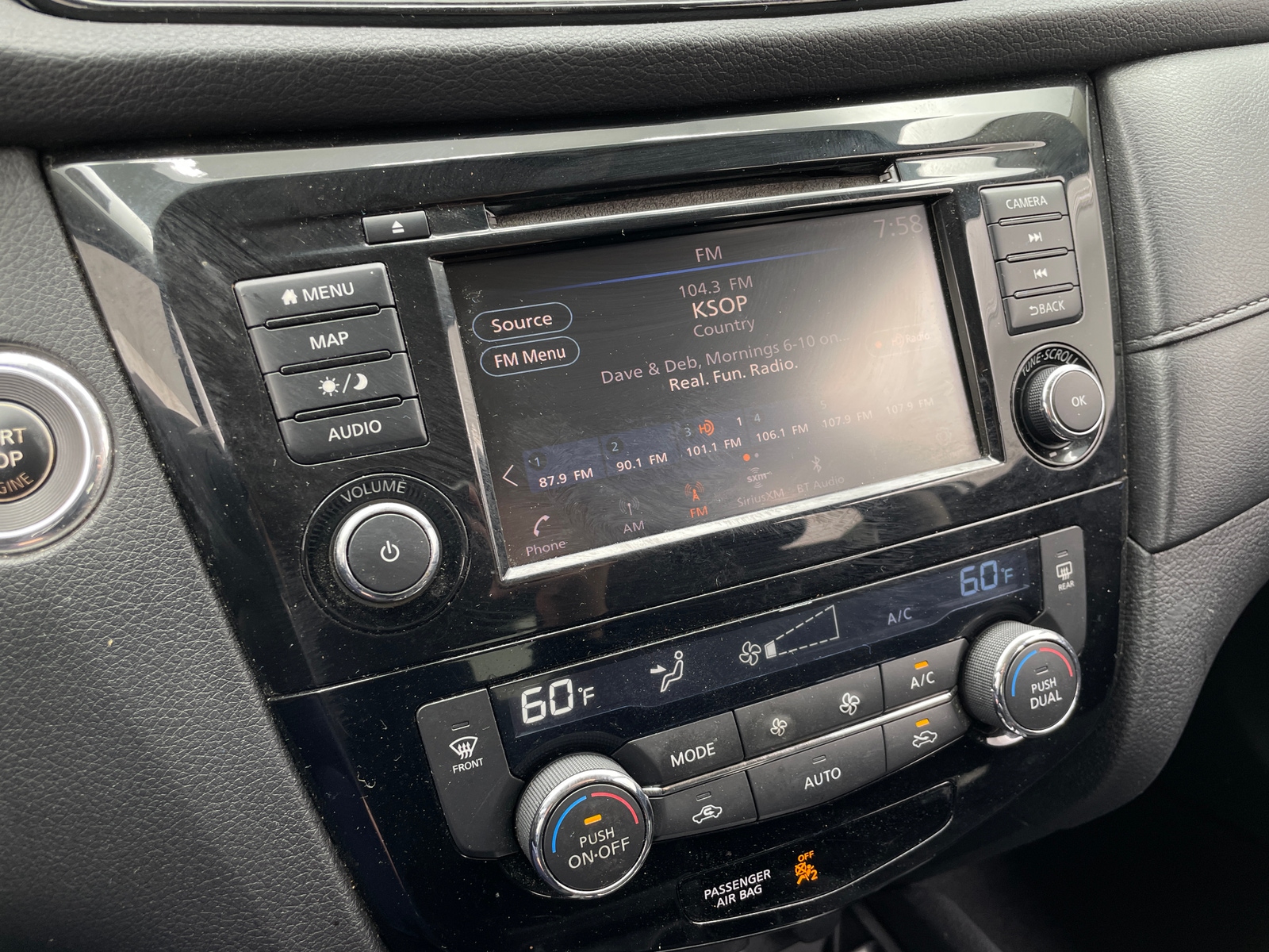 Thumbnail: 2018 Nissan Rogue - 4