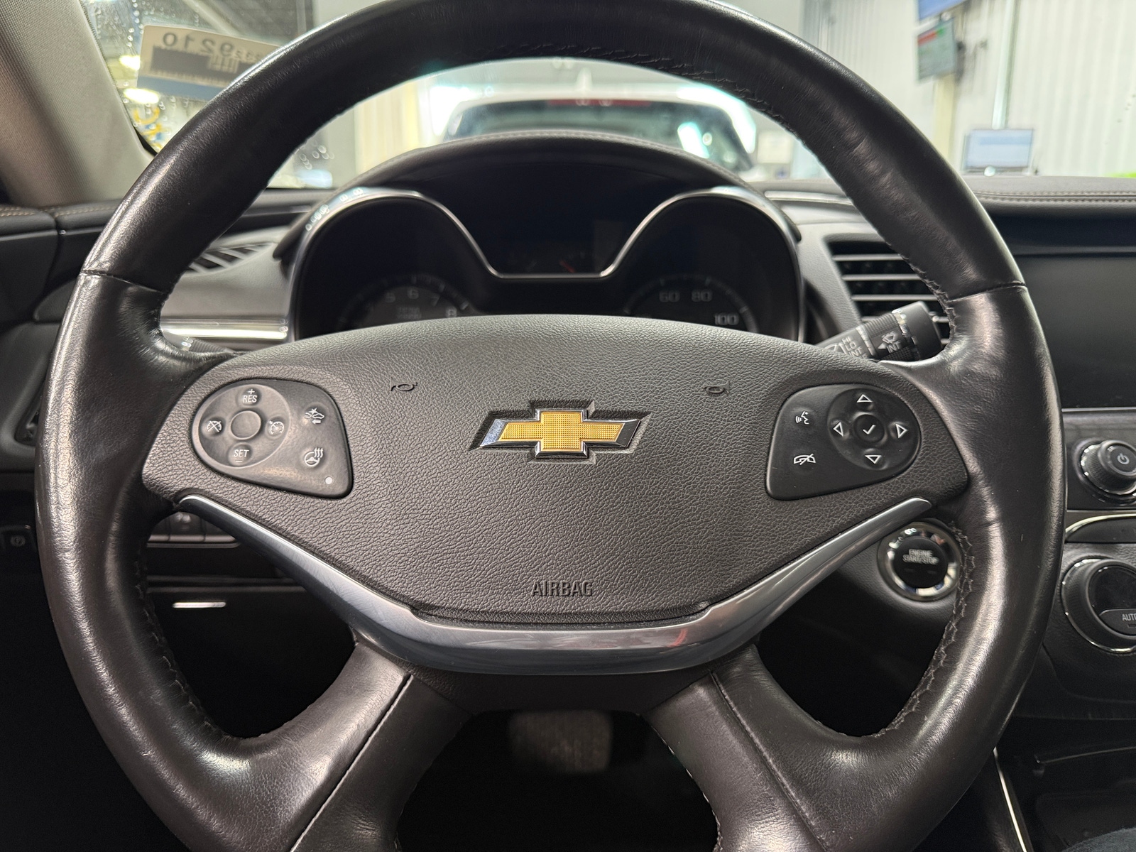 Thumbnail: 2017 Chevrolet Impala - 4