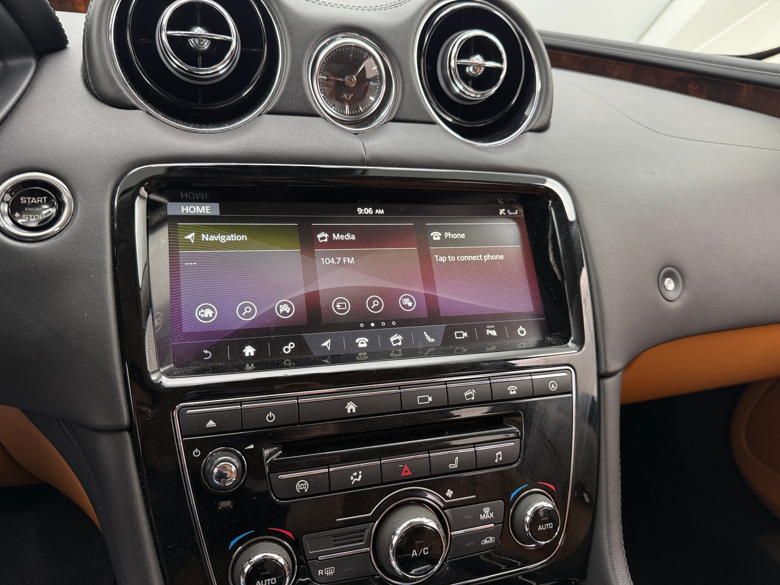 Thumbnail: 2019 Jaguar XJ - 3