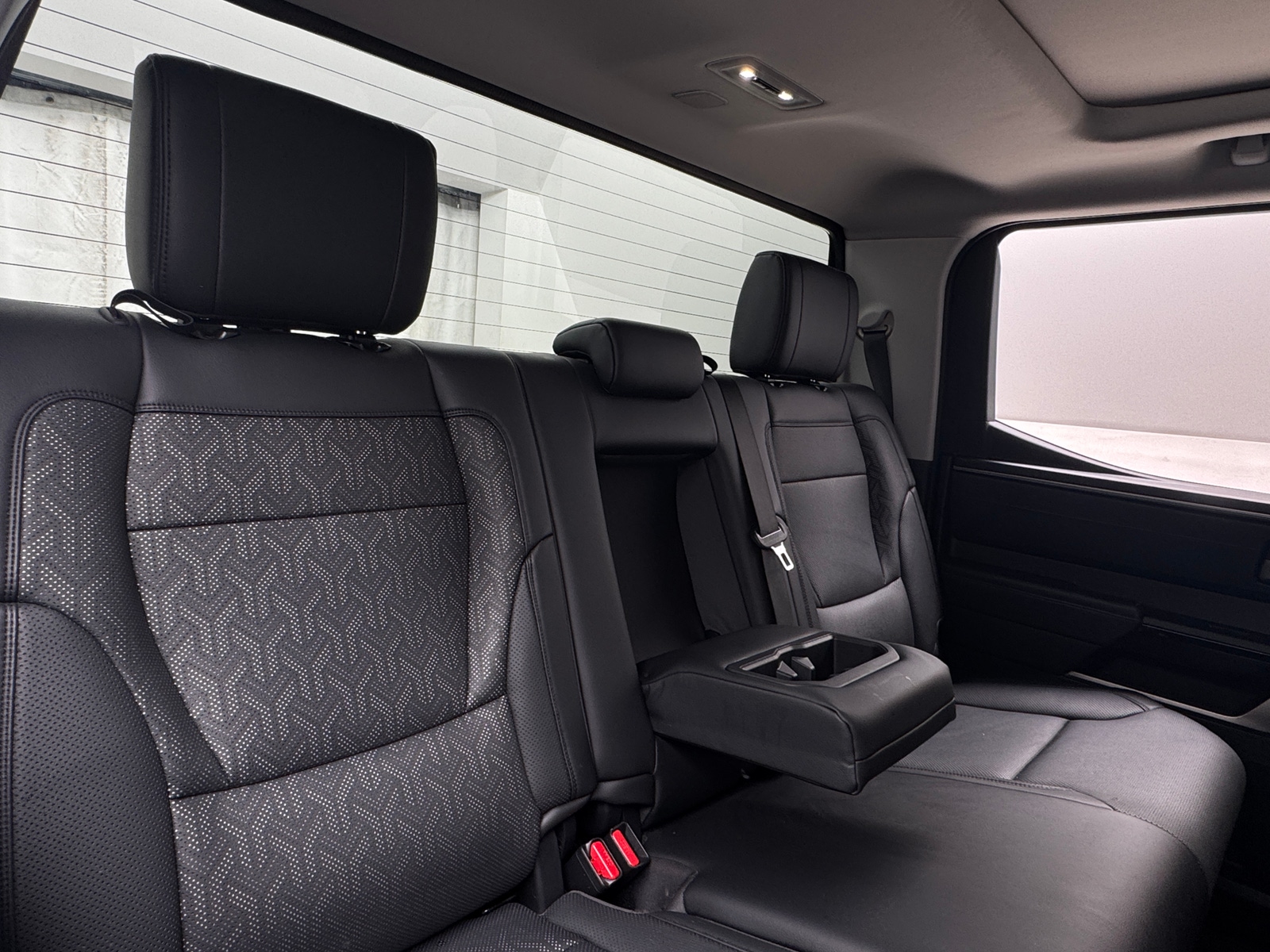 Thumbnail: 2022 Toyota Tundra - 5