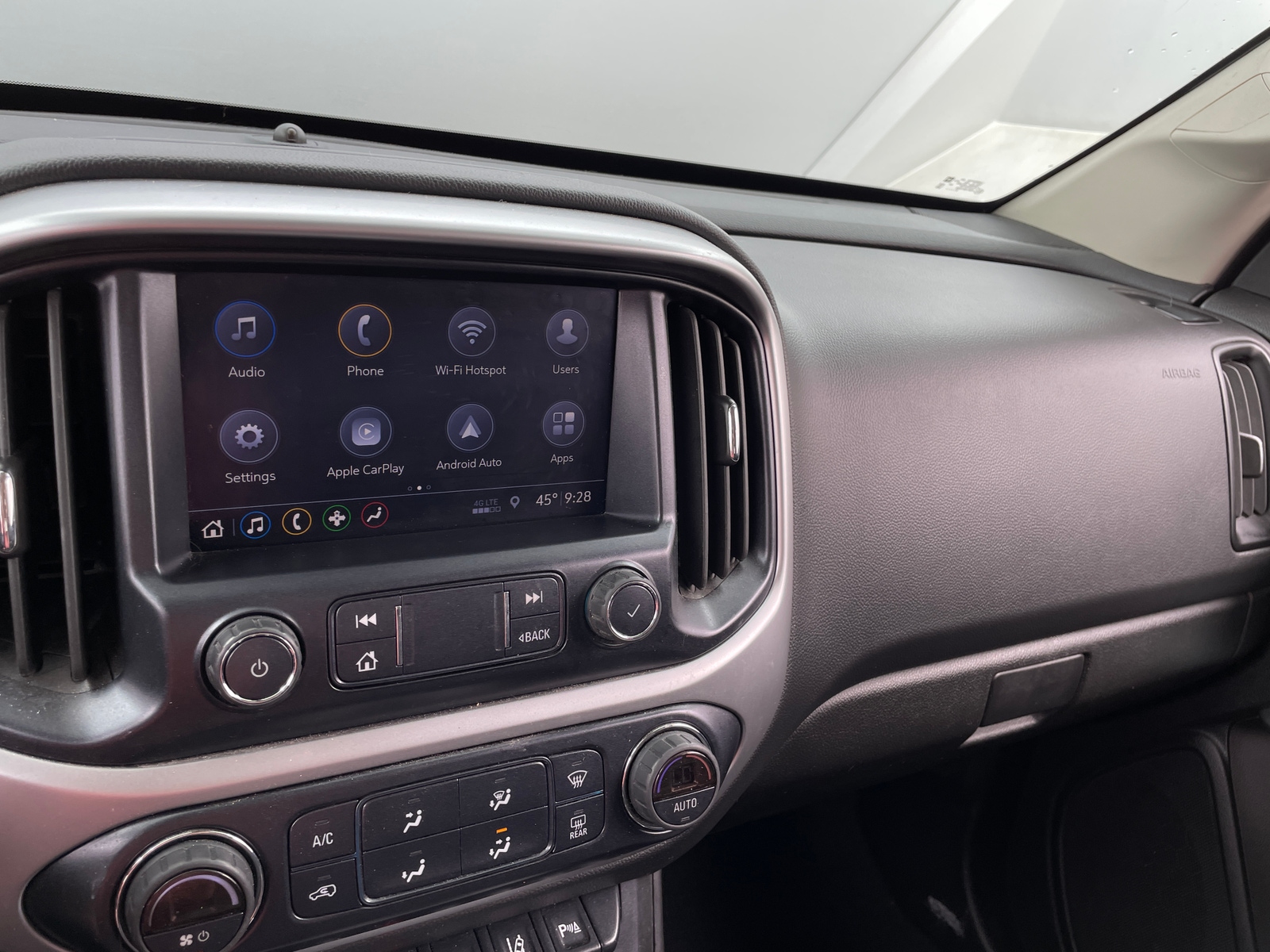 Thumbnail: 2020 Chevrolet Colorado - 4