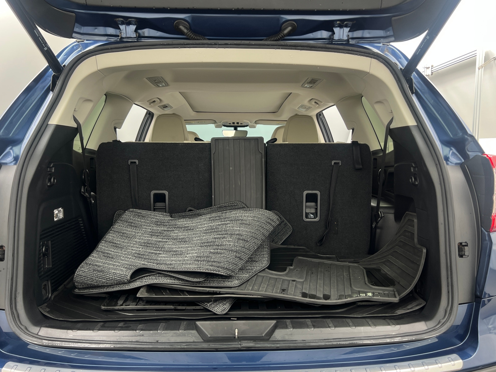 Thumbnail: 2022 Subaru Ascent - 6