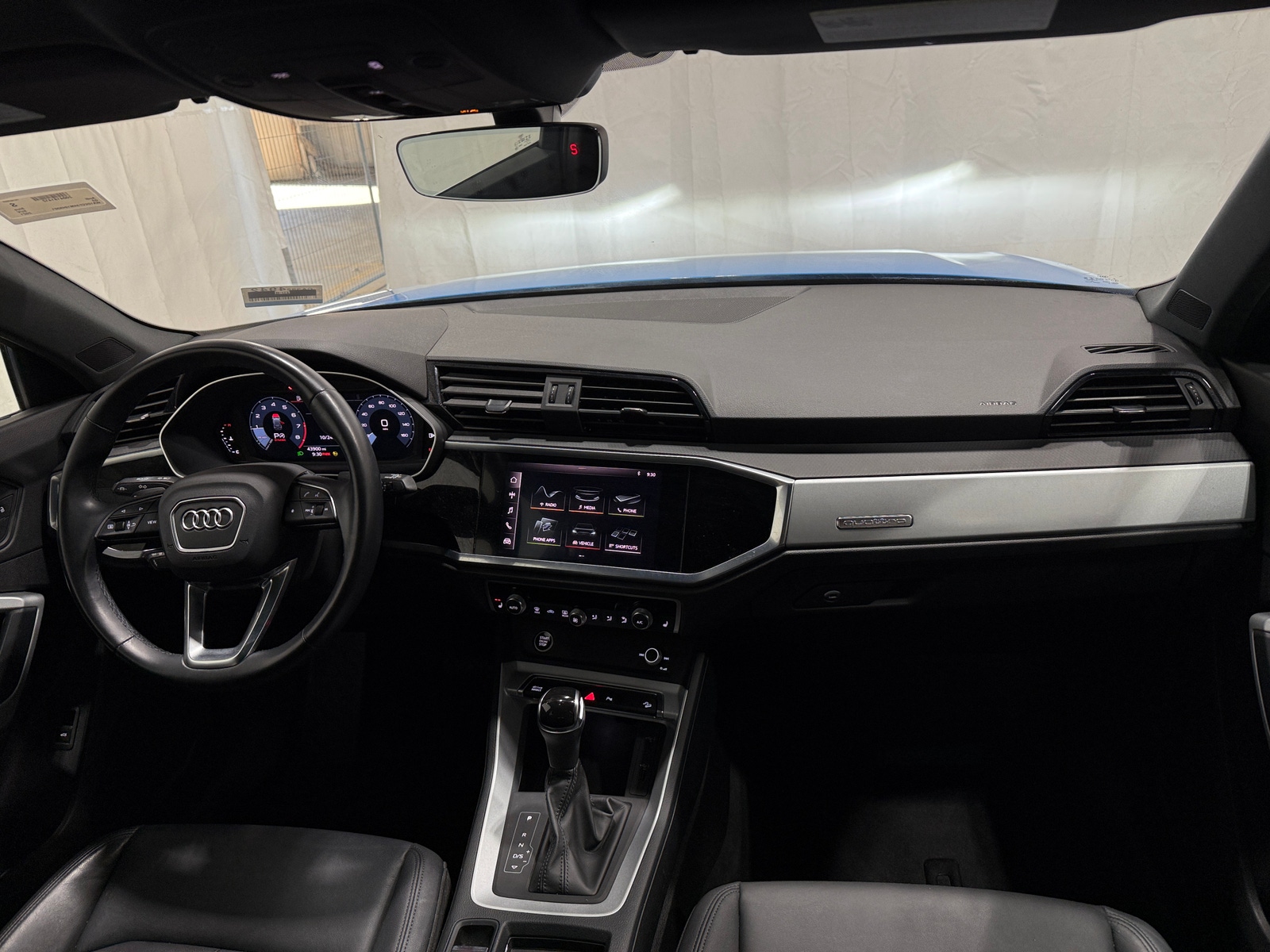 Thumbnail: 2021 Audi Q3 - 2