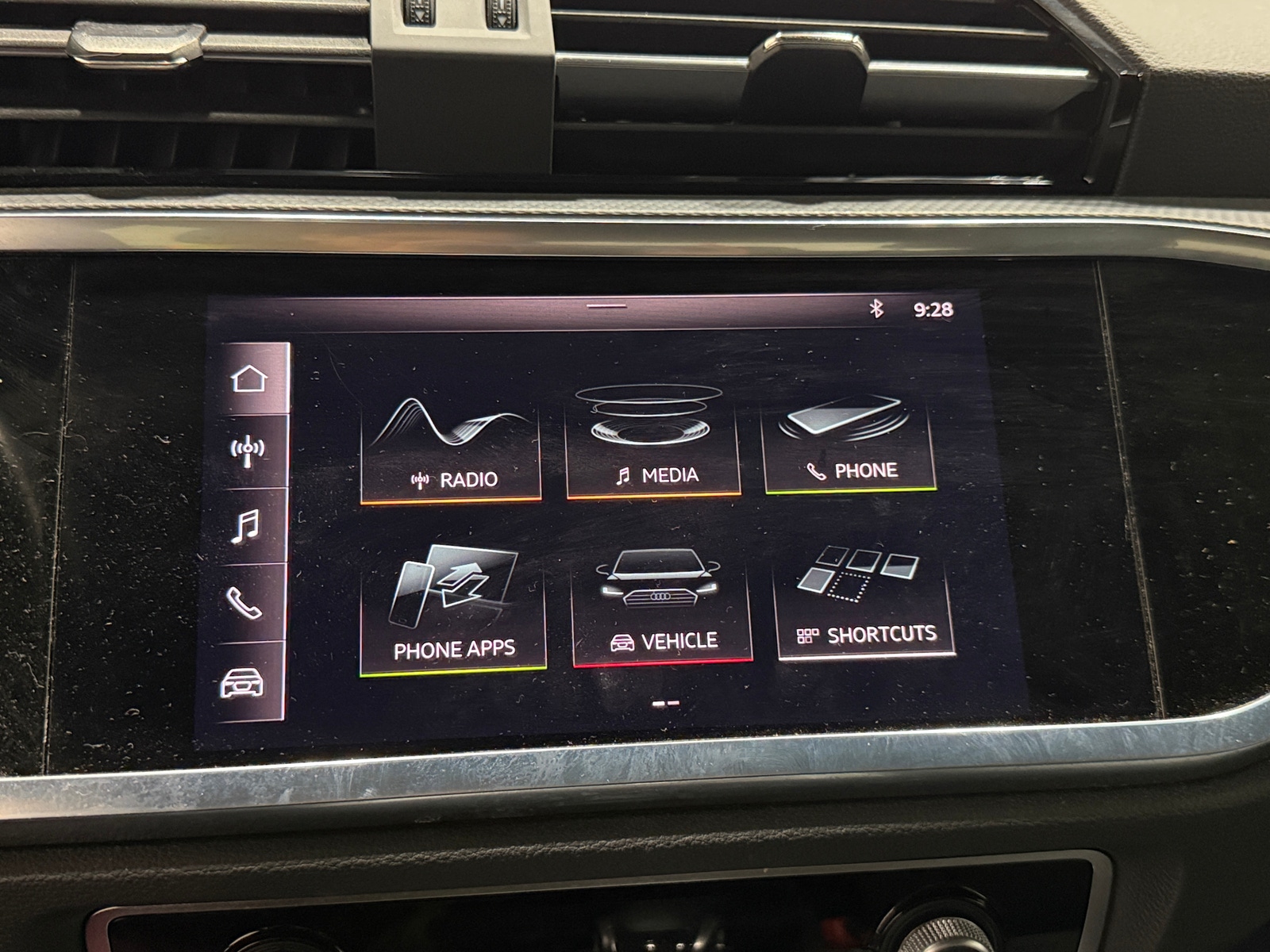 Thumbnail: 2021 Audi Q3 - 3