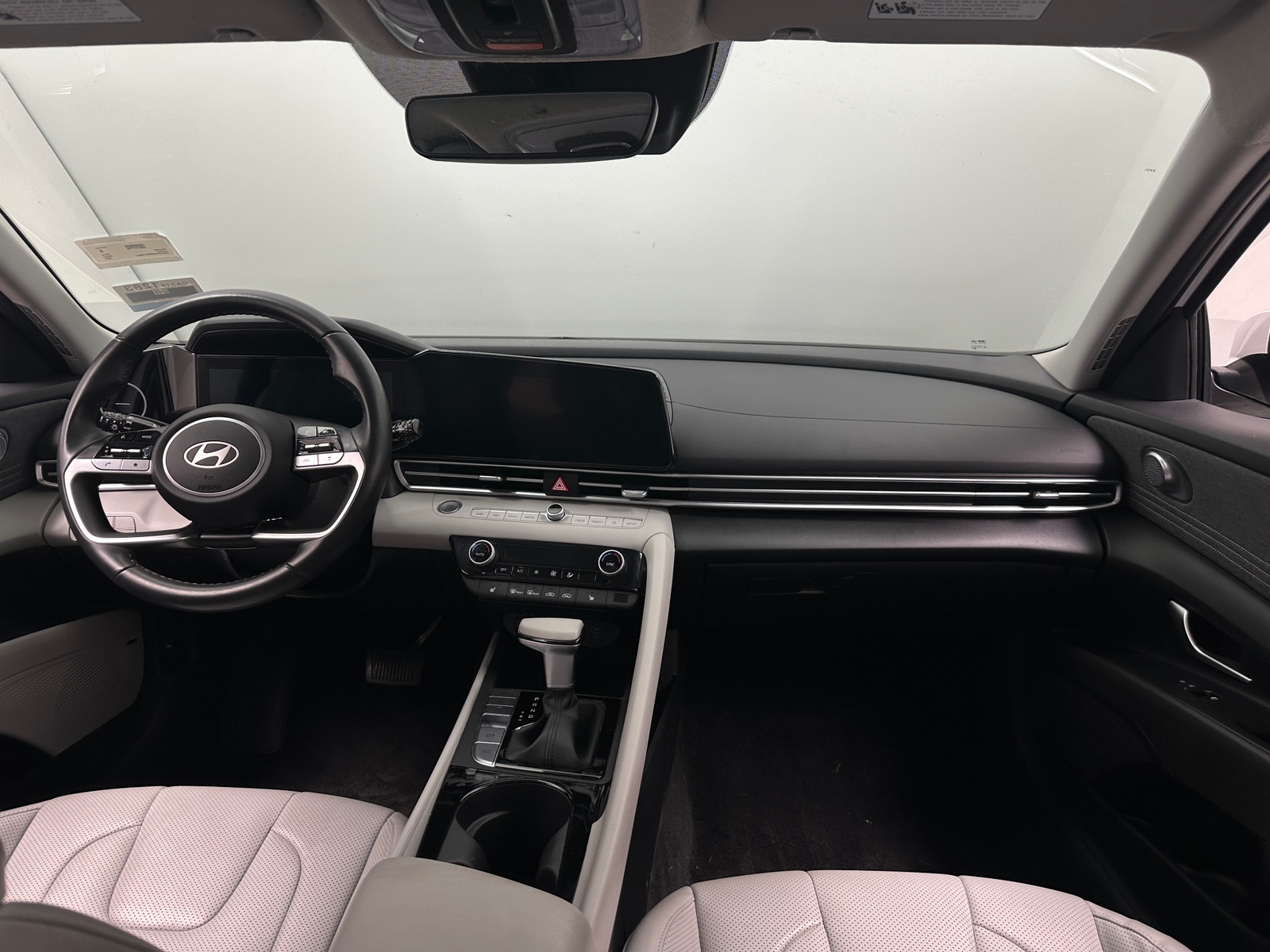 Thumbnail: 2024 Hyundai Elantra - 2