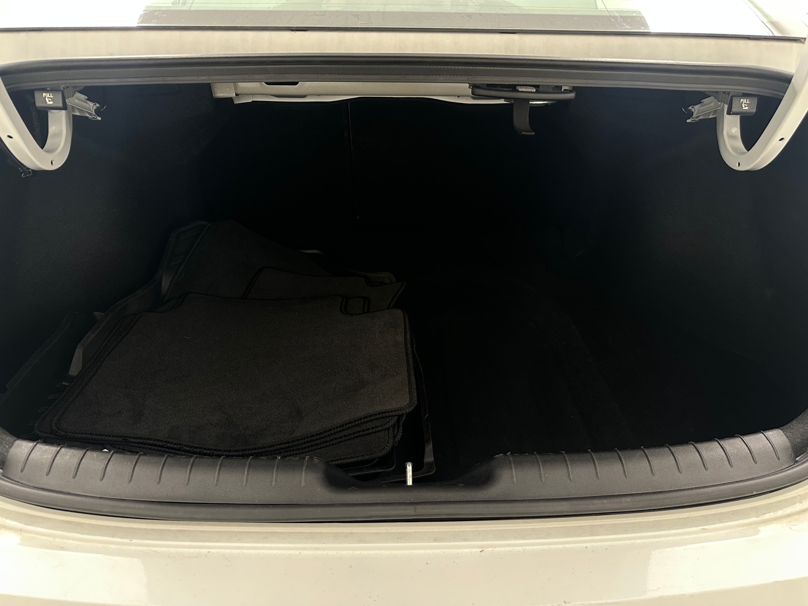 Thumbnail: 2024 Hyundai Elantra - 6