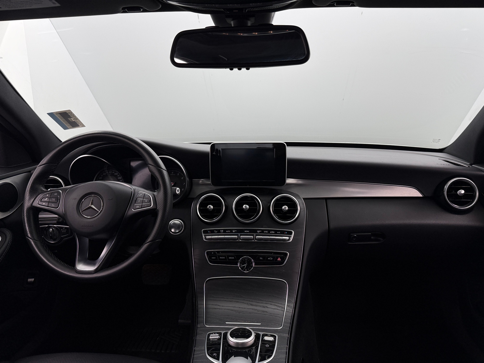 Thumbnail: 2018 Mercedes-Benz C-Class - 2