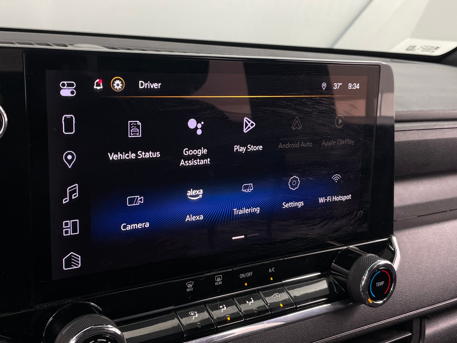 Thumbnail: 2024 Chevrolet Colorado - 4