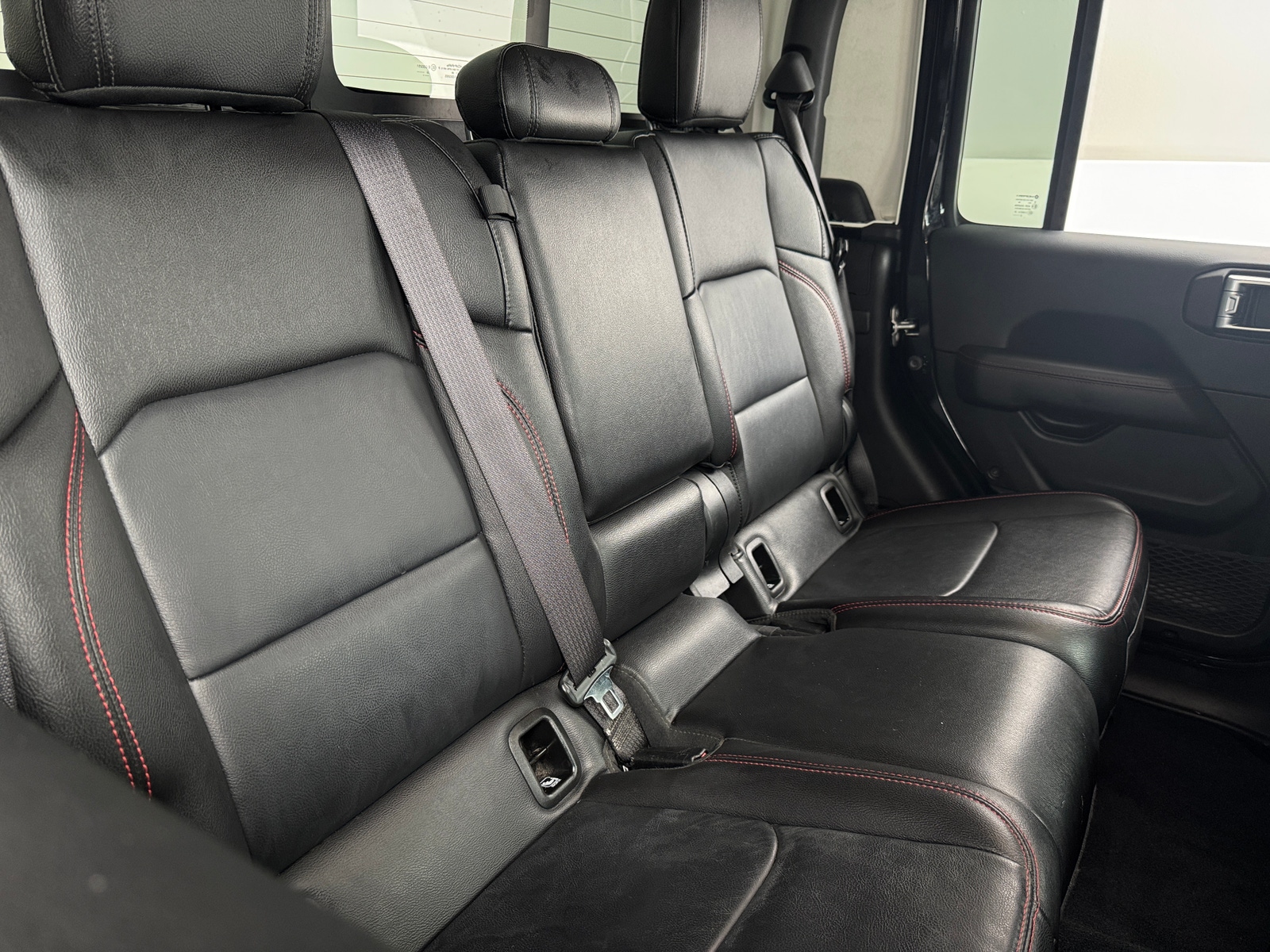 Thumbnail: 2023 Jeep Gladiator - 5