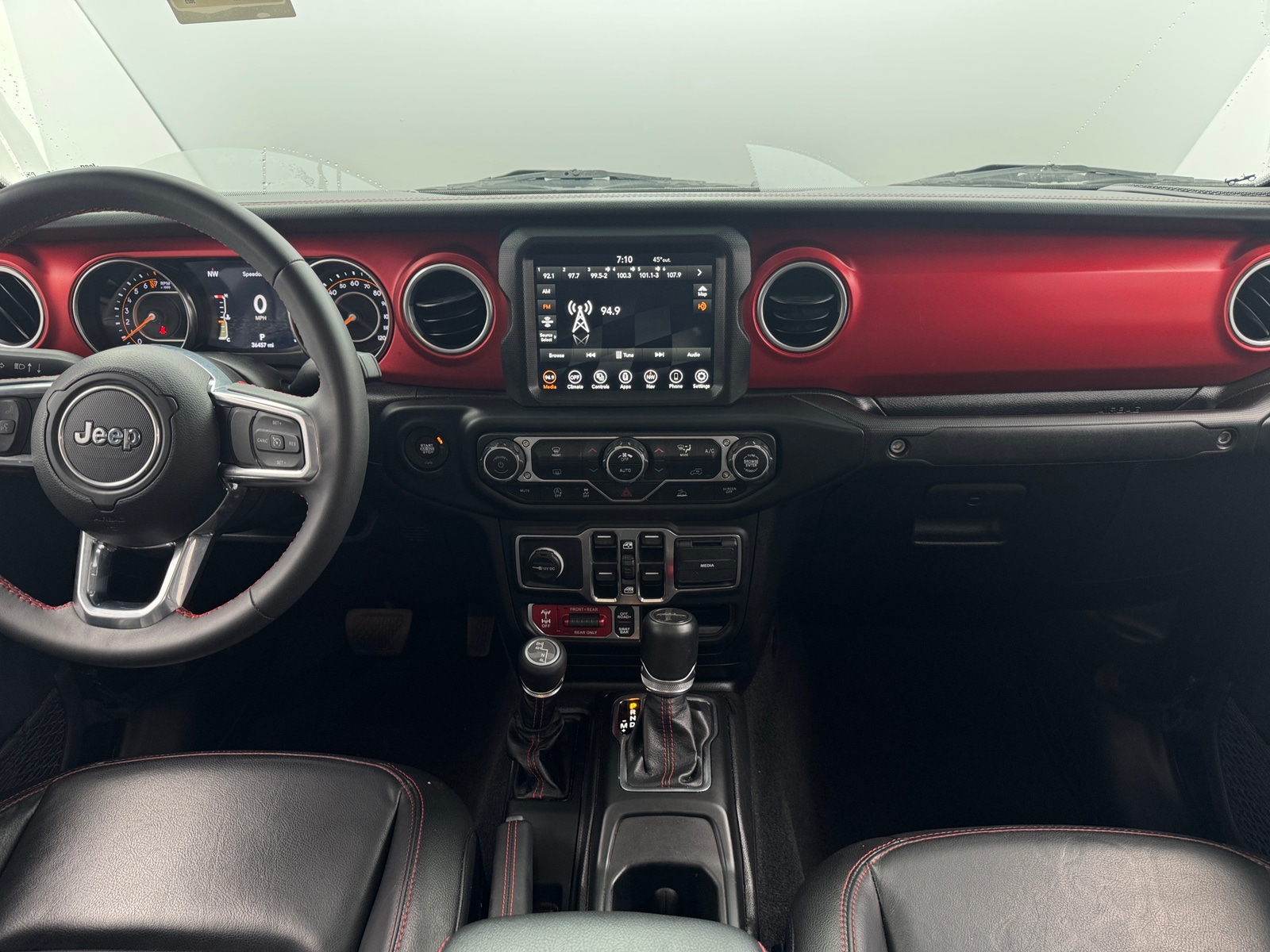 Thumbnail: 2023 Jeep Gladiator - 2