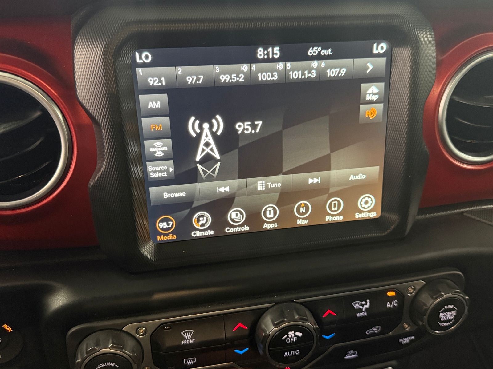 Thumbnail: 2023 Jeep Gladiator - 3