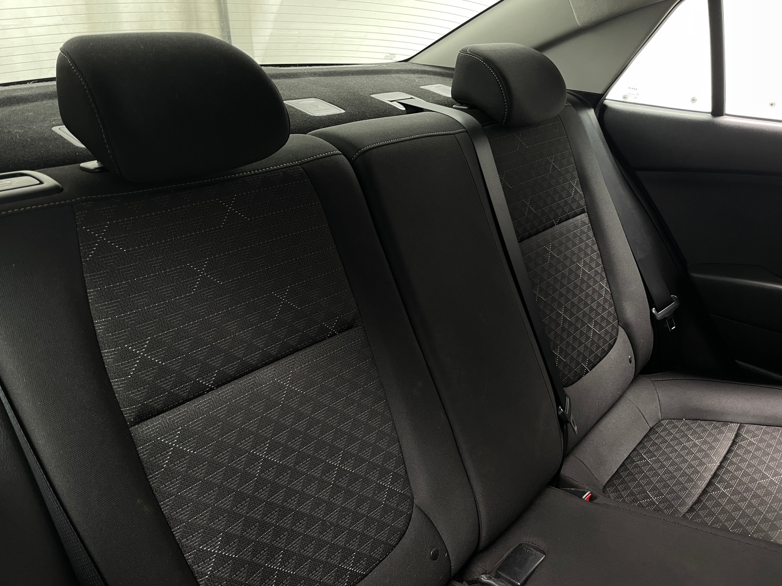 Thumbnail: 2022 Kia Rio - 6