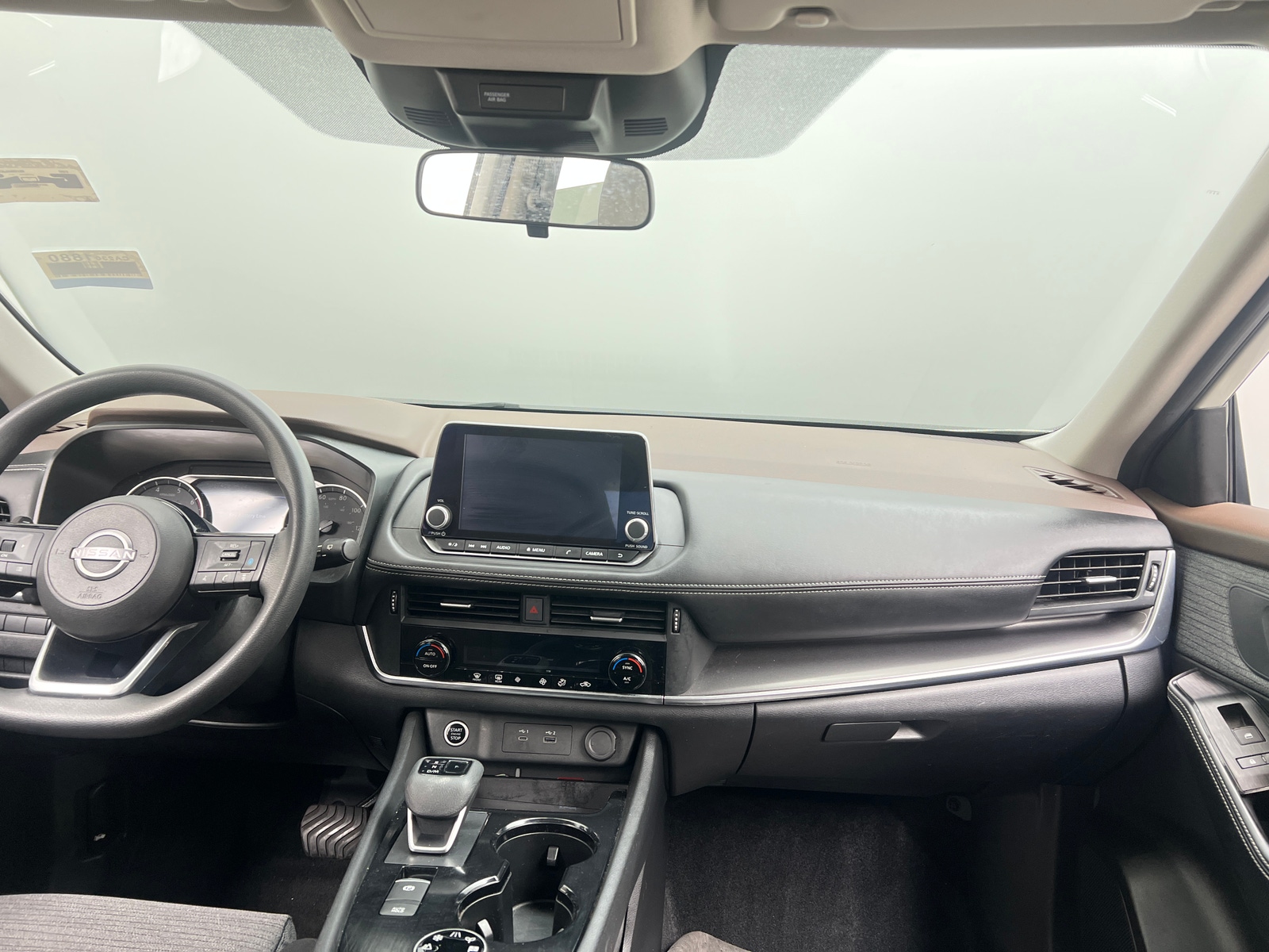 Thumbnail: 2023 Nissan Rogue - 3